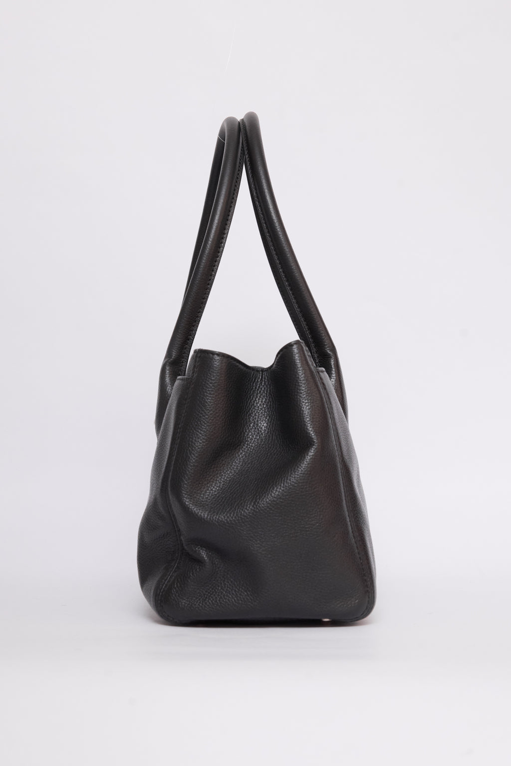 CHANEL BLACK EXECUTIVE CERF TOTE