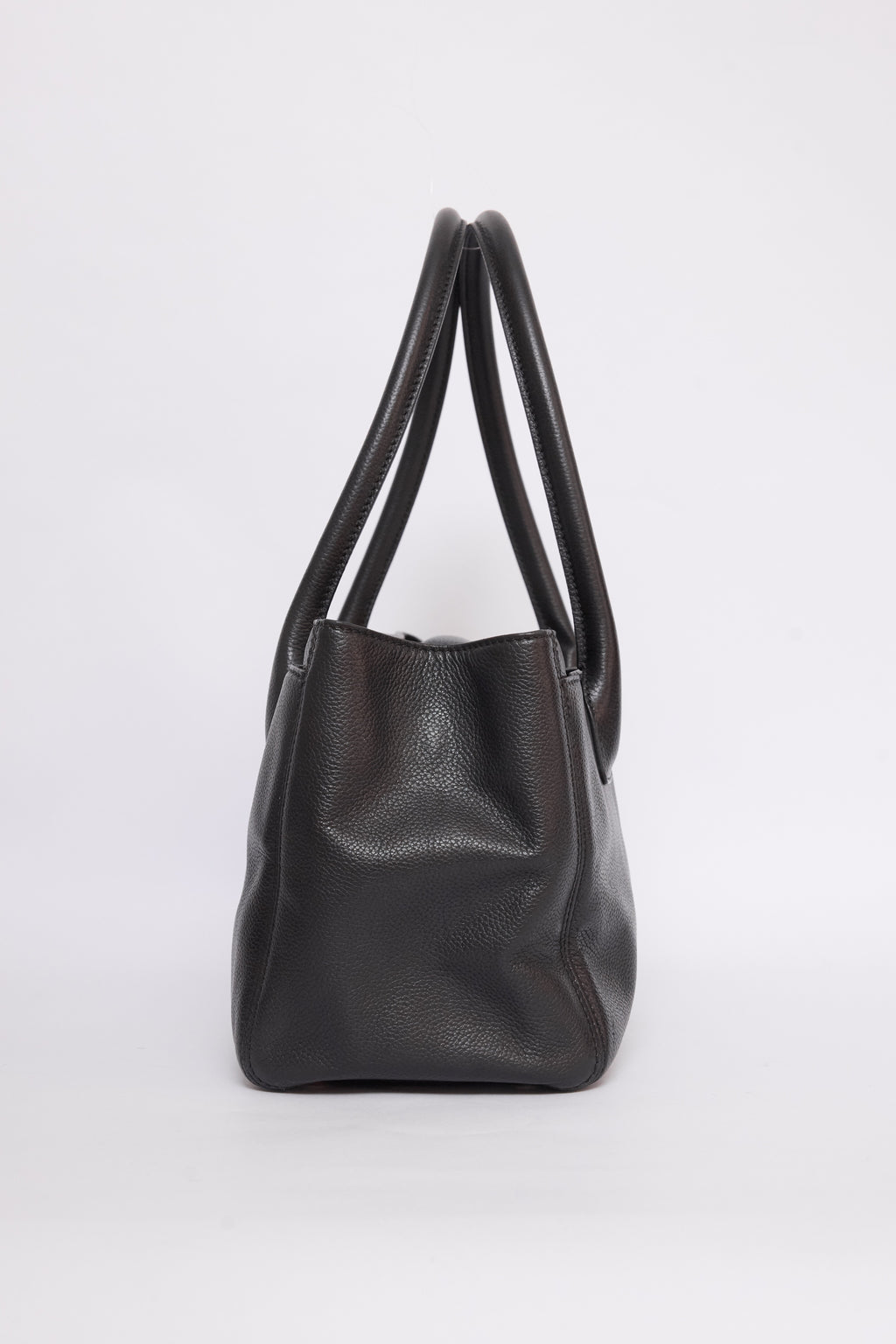 CHANEL BLACK EXECUTIVE CERF TOTE