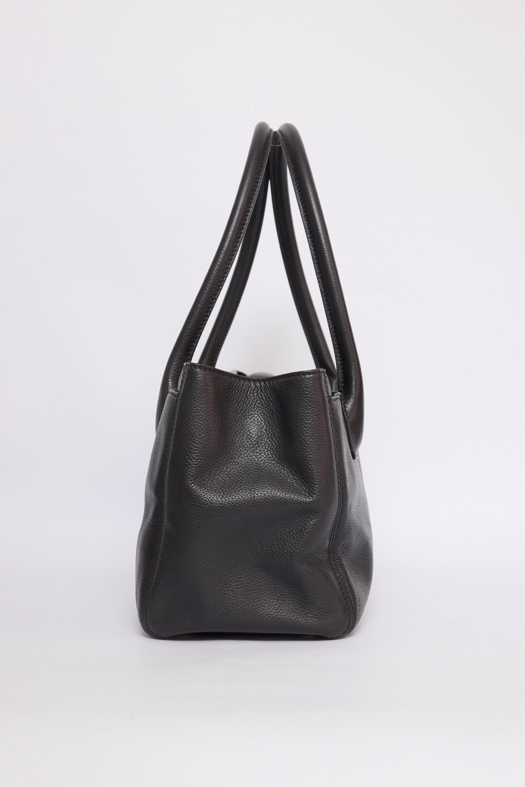 CHANEL BLACK EXECUTIVE CERF TOTE