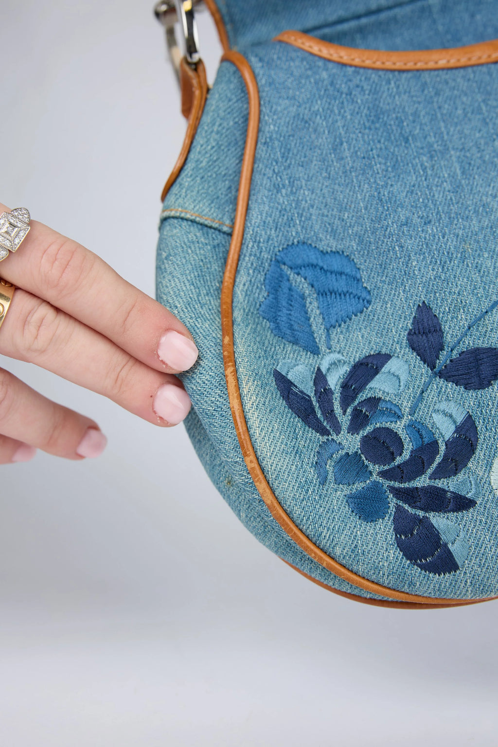 DIOR DENIM EMBROIDERED SADDLE