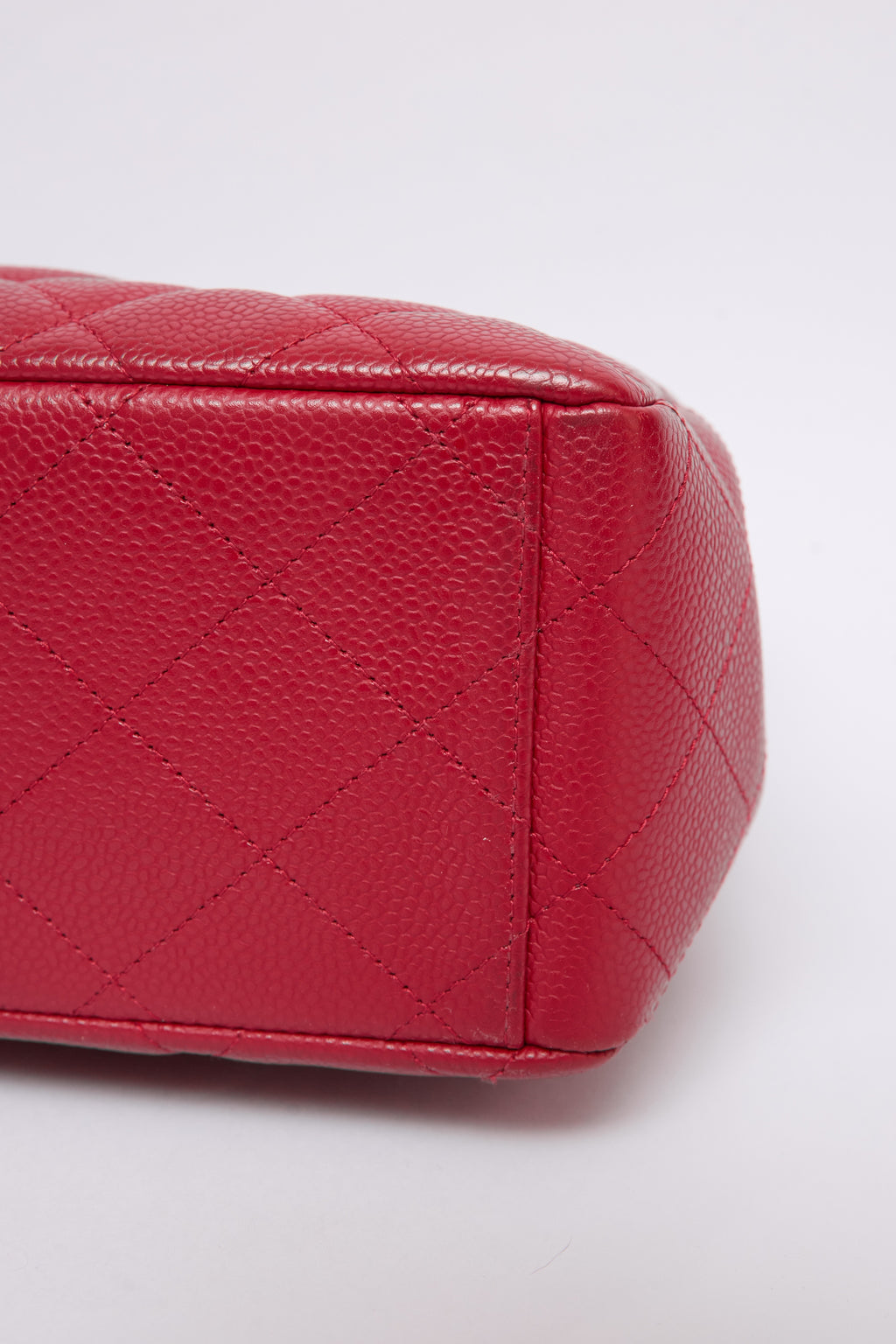 CHANEL RED CAVIAR JUMBO FLAP