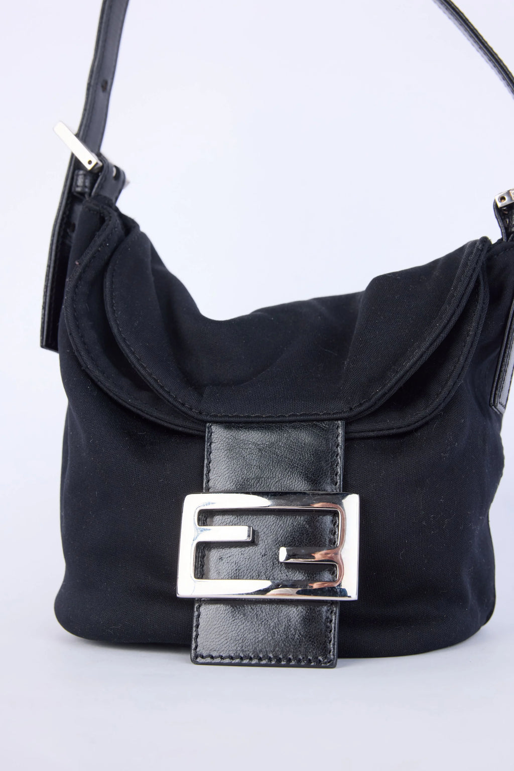 FENDI BLACK FABRIC BAGUETTE BUCKET