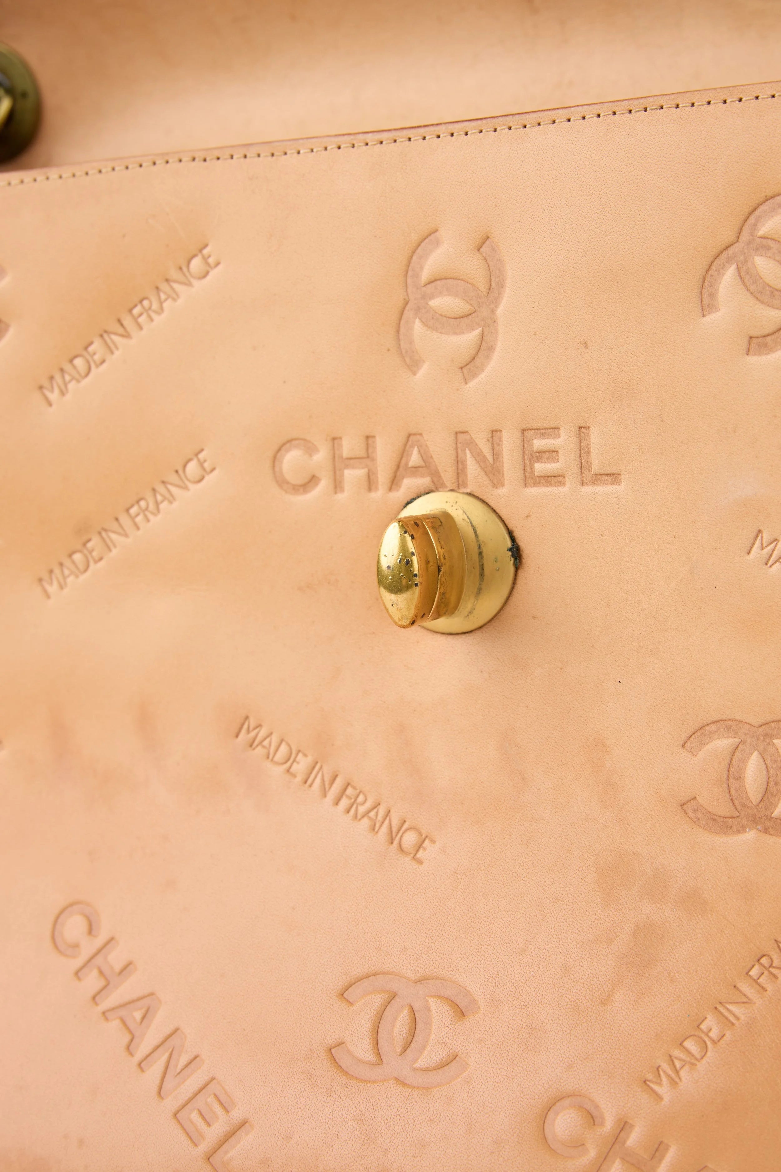 RARE CHANEL BROWN WHIPSTITCHED FLAP