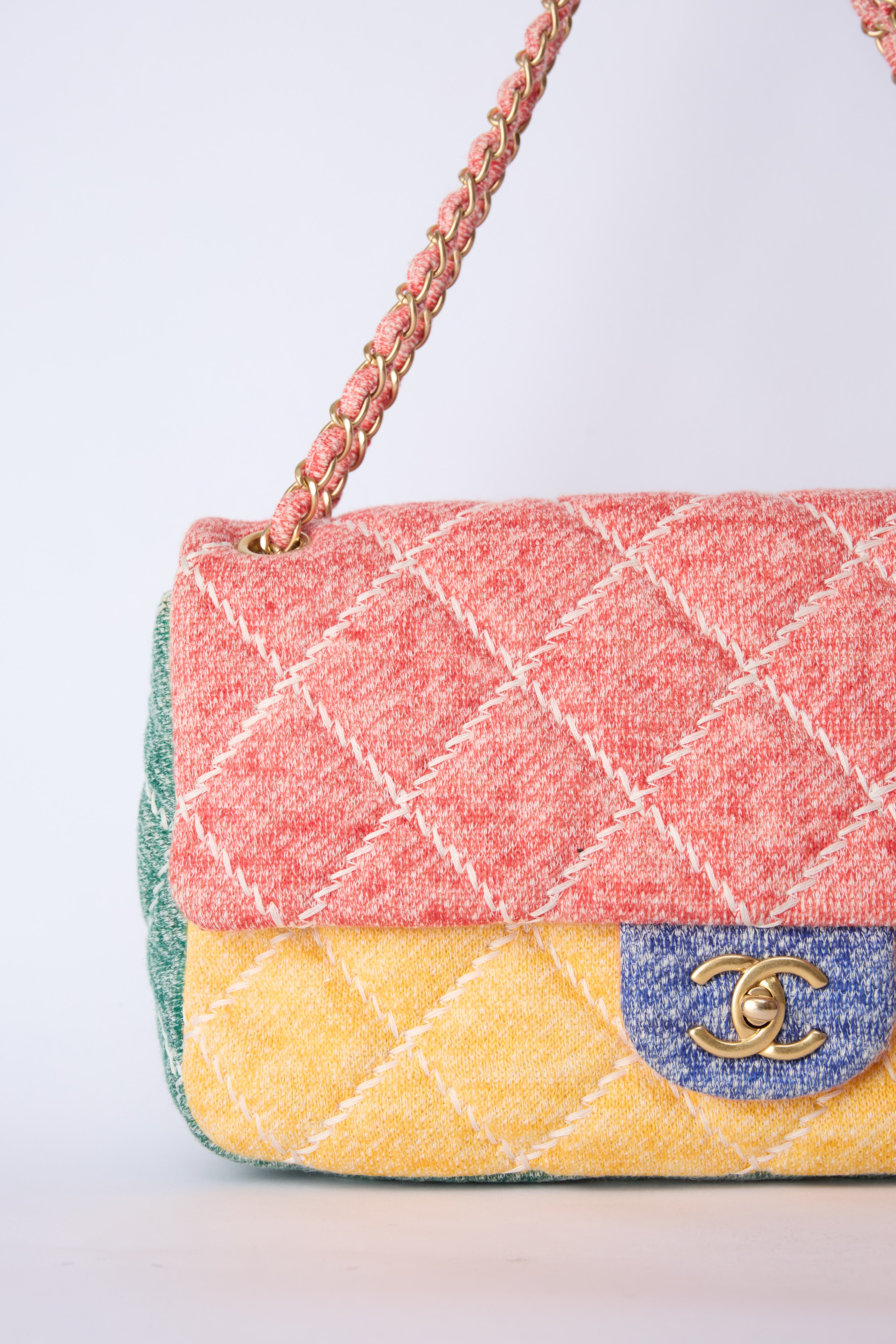 CHANEL JUMBO JERSEY MULTICOLOR FLAP
