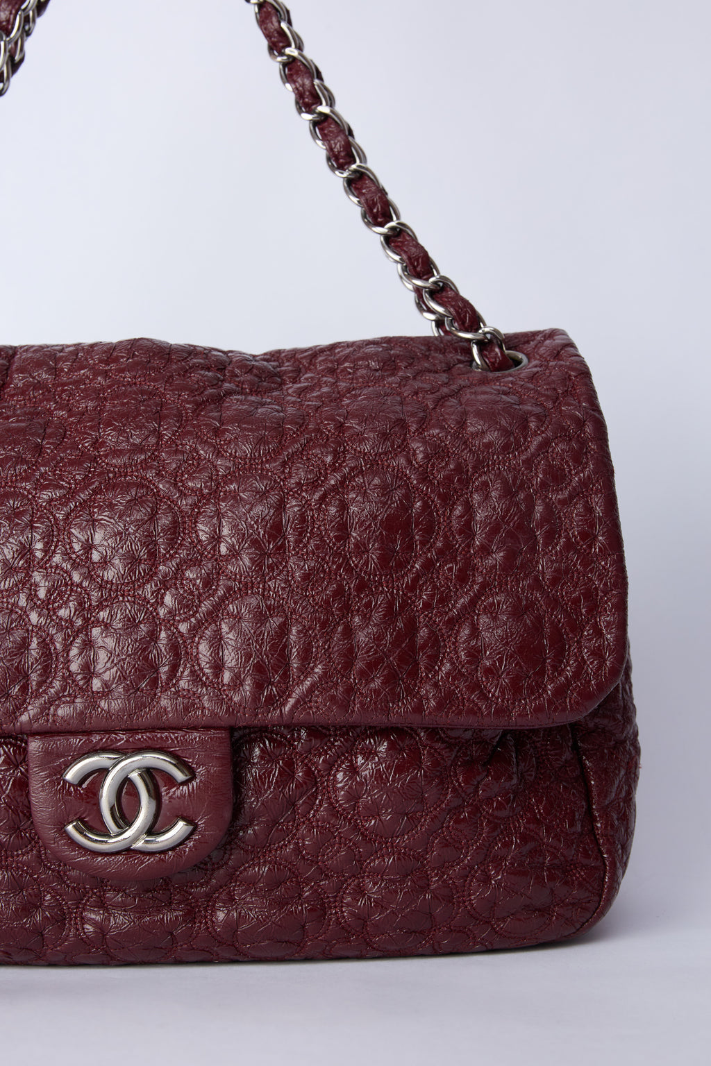 CHANEL BURGUNDY 'ROCK IN MOSCOW' JUMBO FLAP