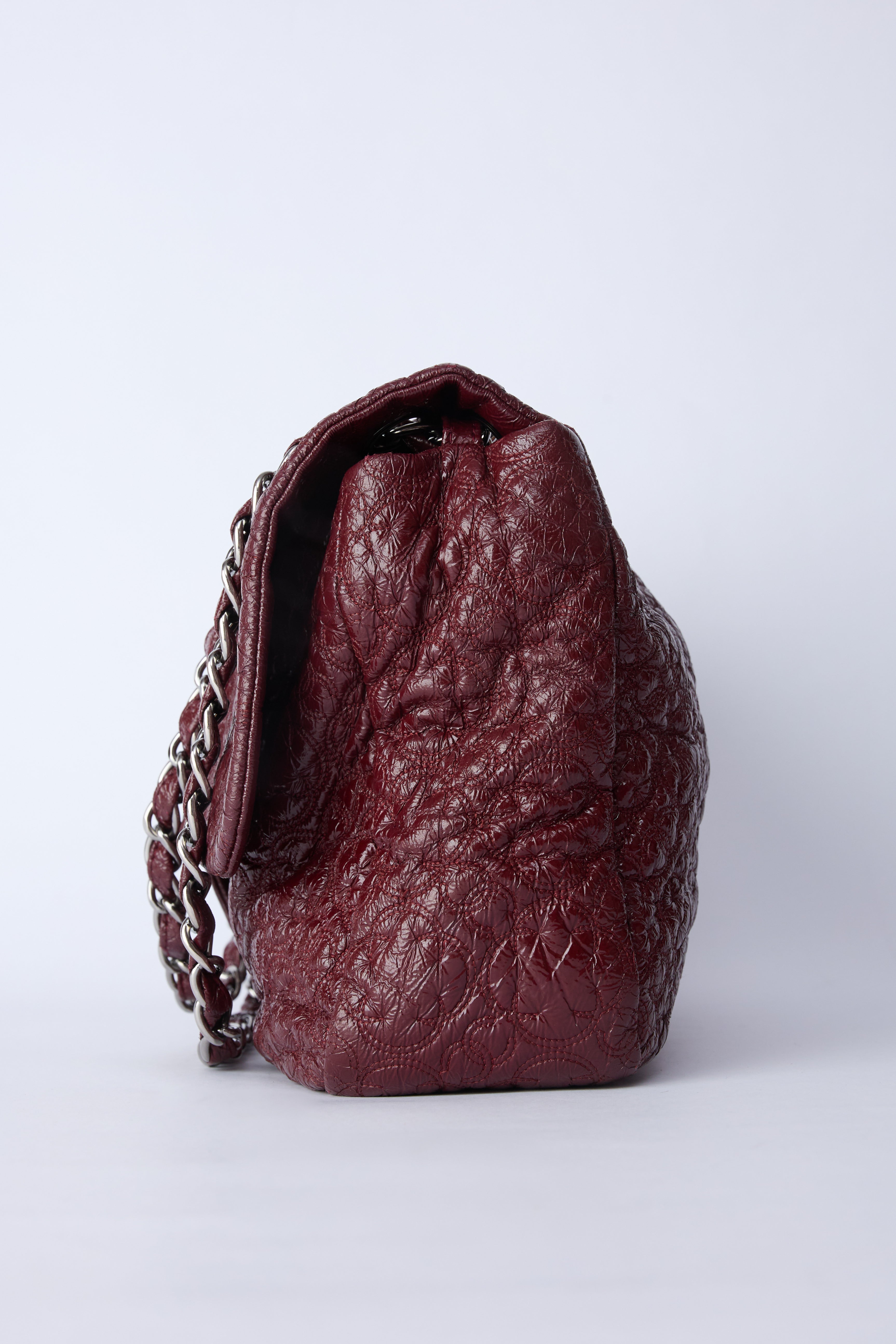CHANEL BURGUNDY 'ROCK IN MOSCOW' JUMBO FLAP