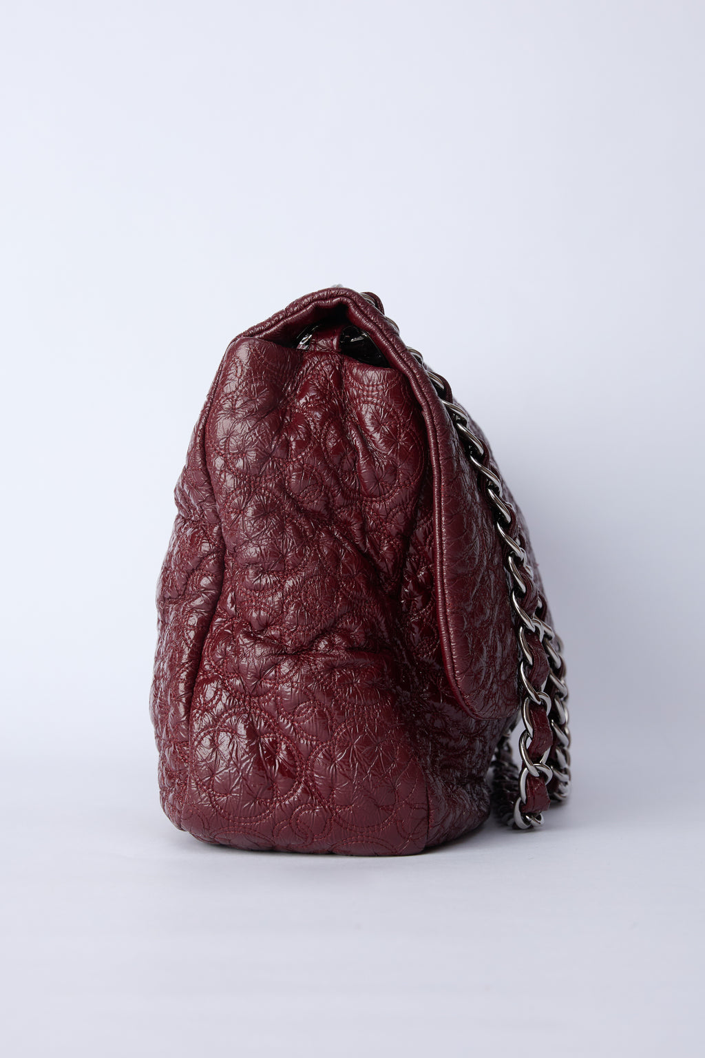CHANEL BURGUNDY 'ROCK IN MOSCOW' JUMBO FLAP