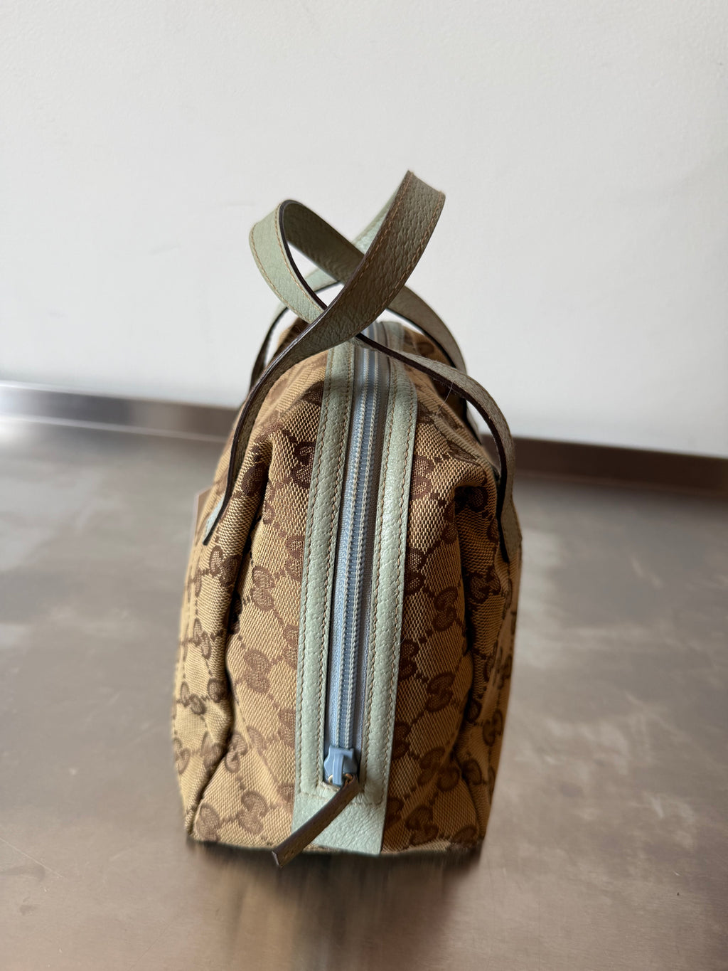 GUCCI BLUE TOFU BAG