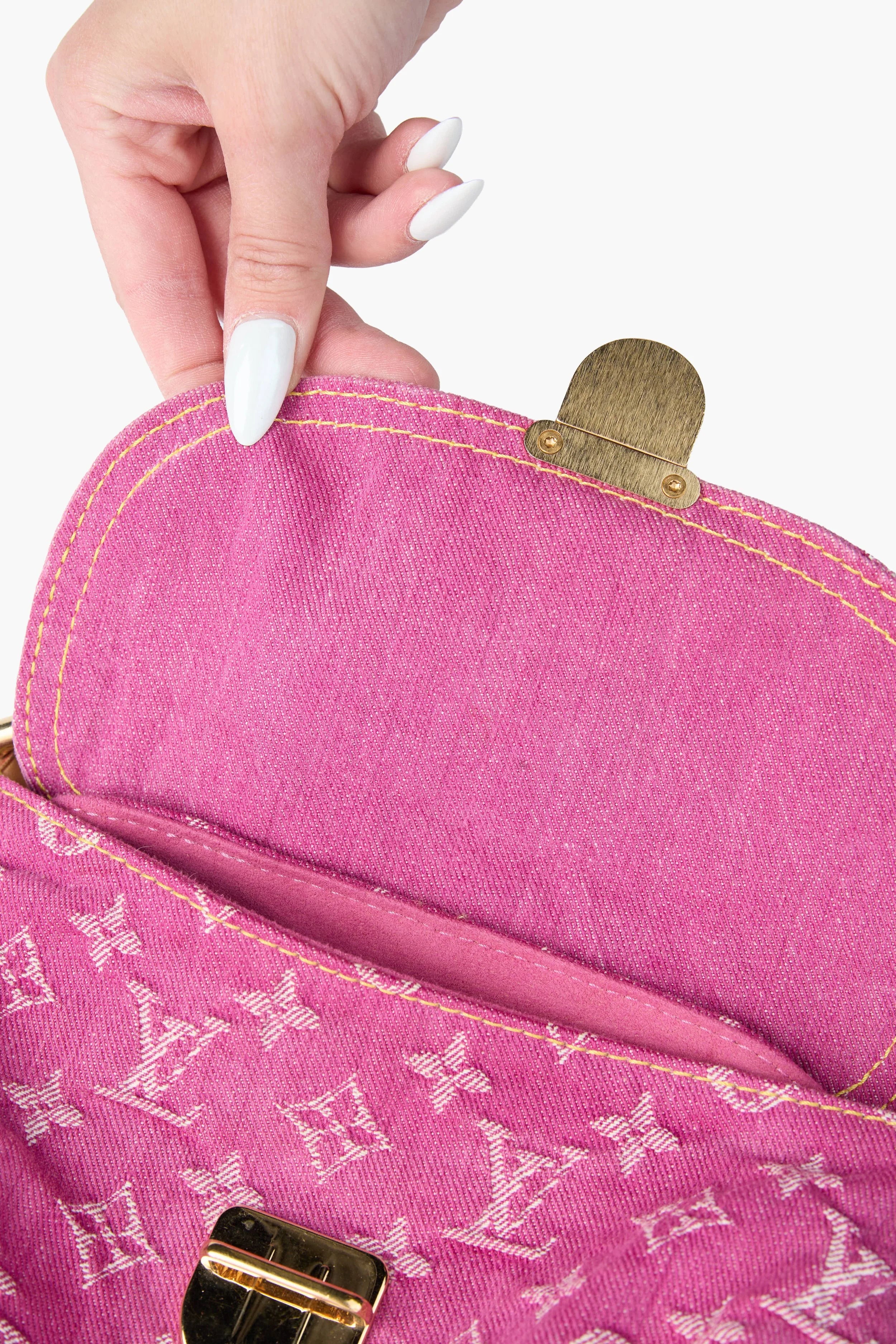 Louis Vuitton Monogram Pink Denim Pleaty