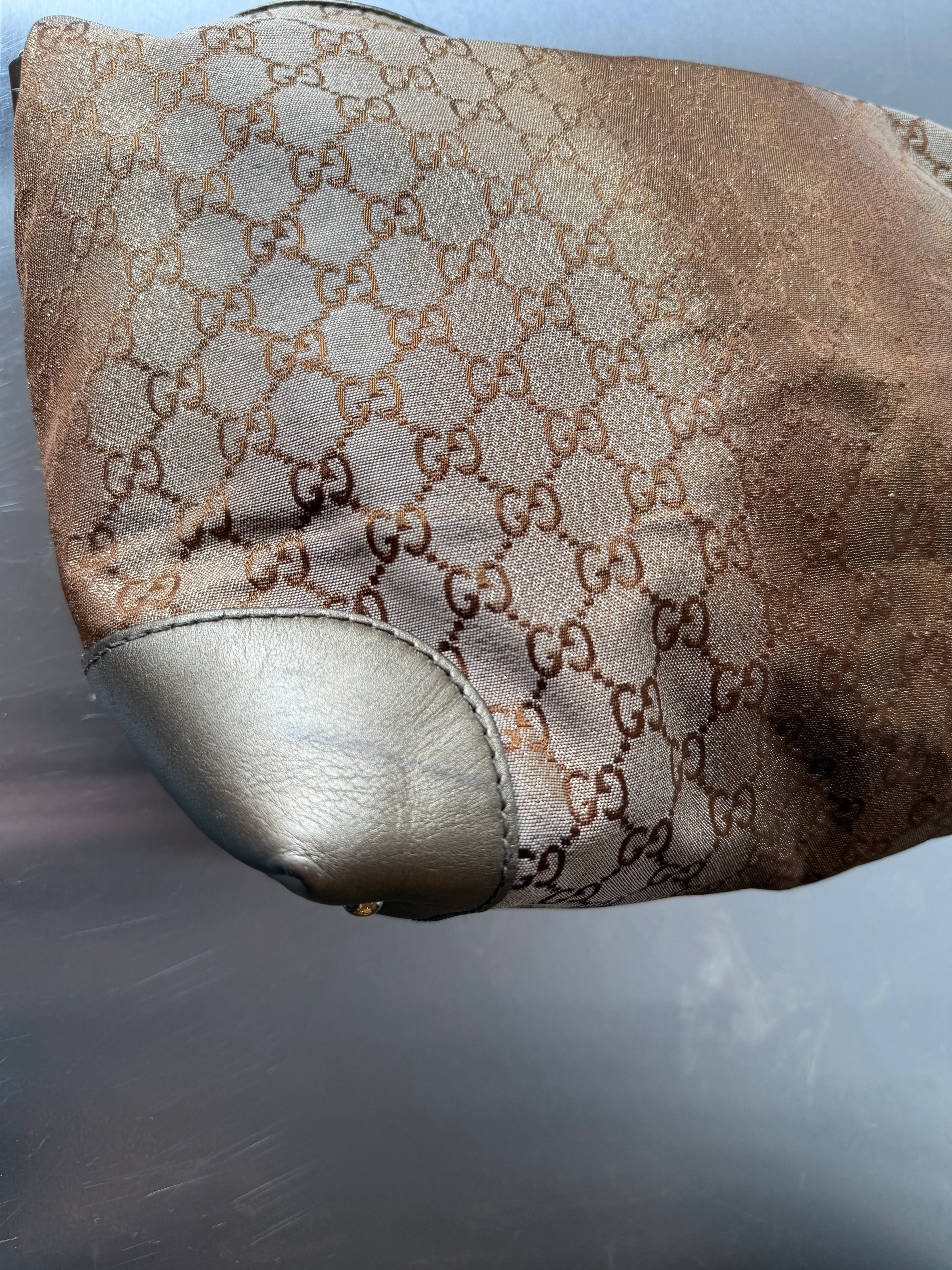 GUCCI METALLIC GOLD GUCCISSIMA HOBO