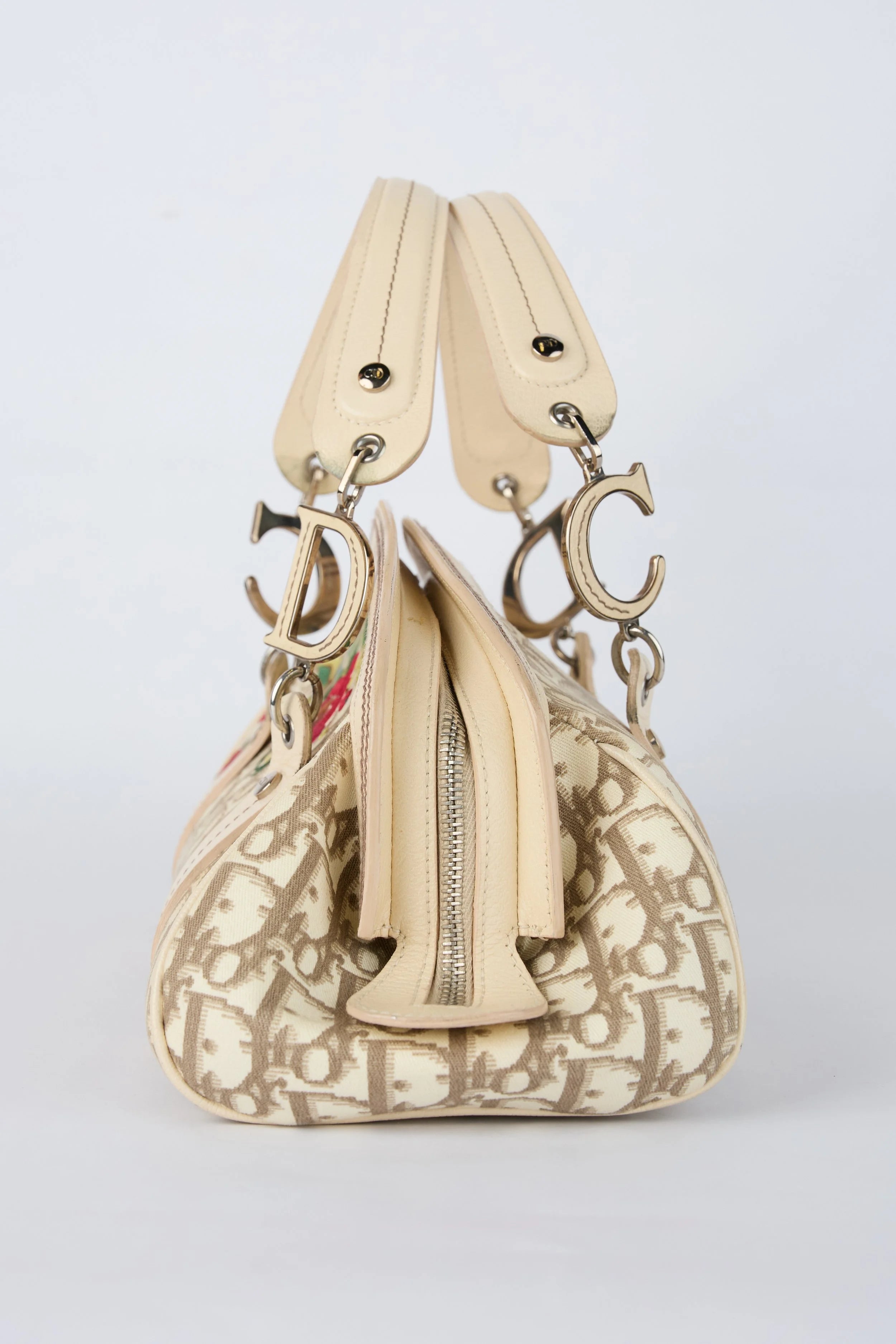 DIOR FLORAL TROTTER BOWLER