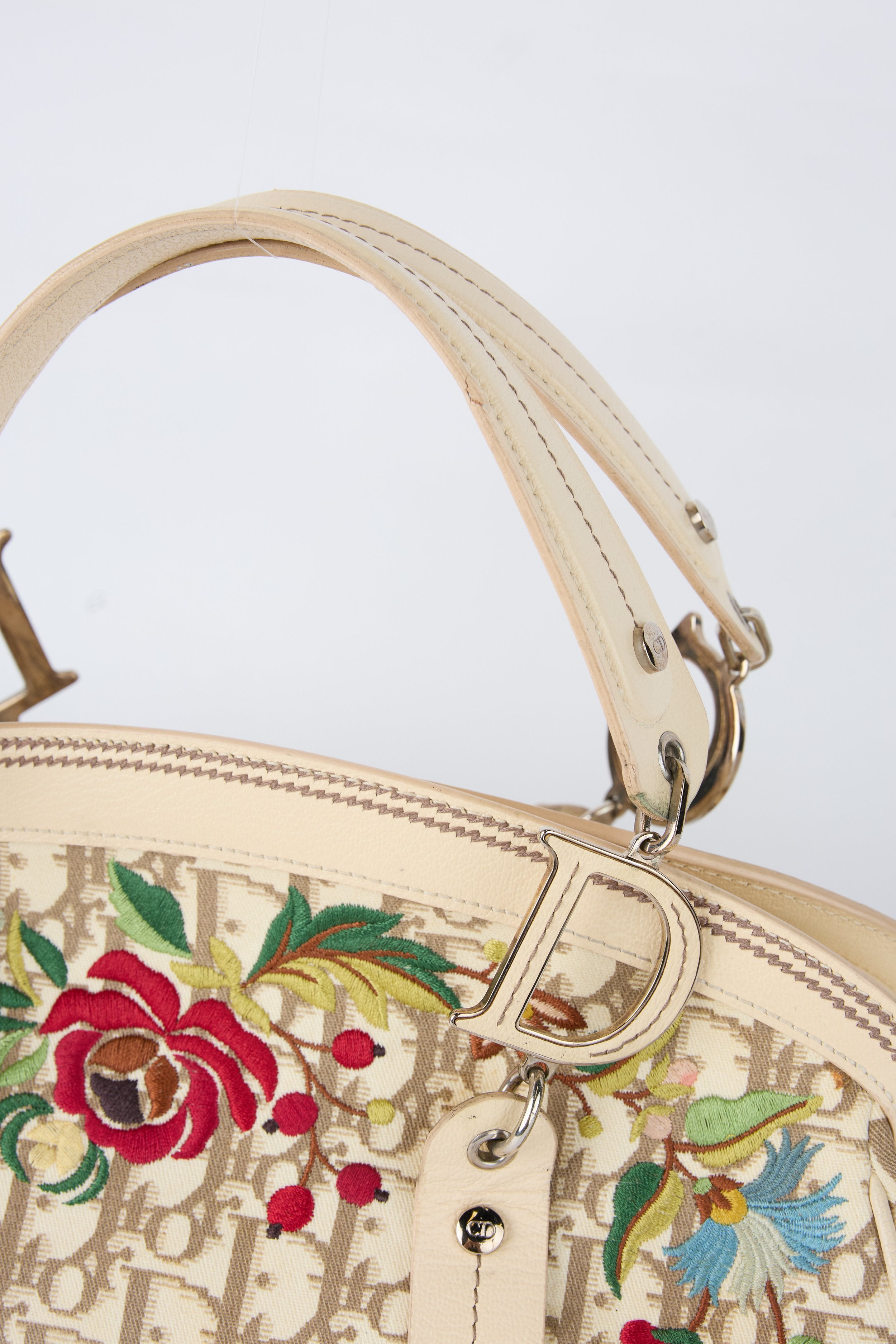 DIOR FLORAL TROTTER BOWLER