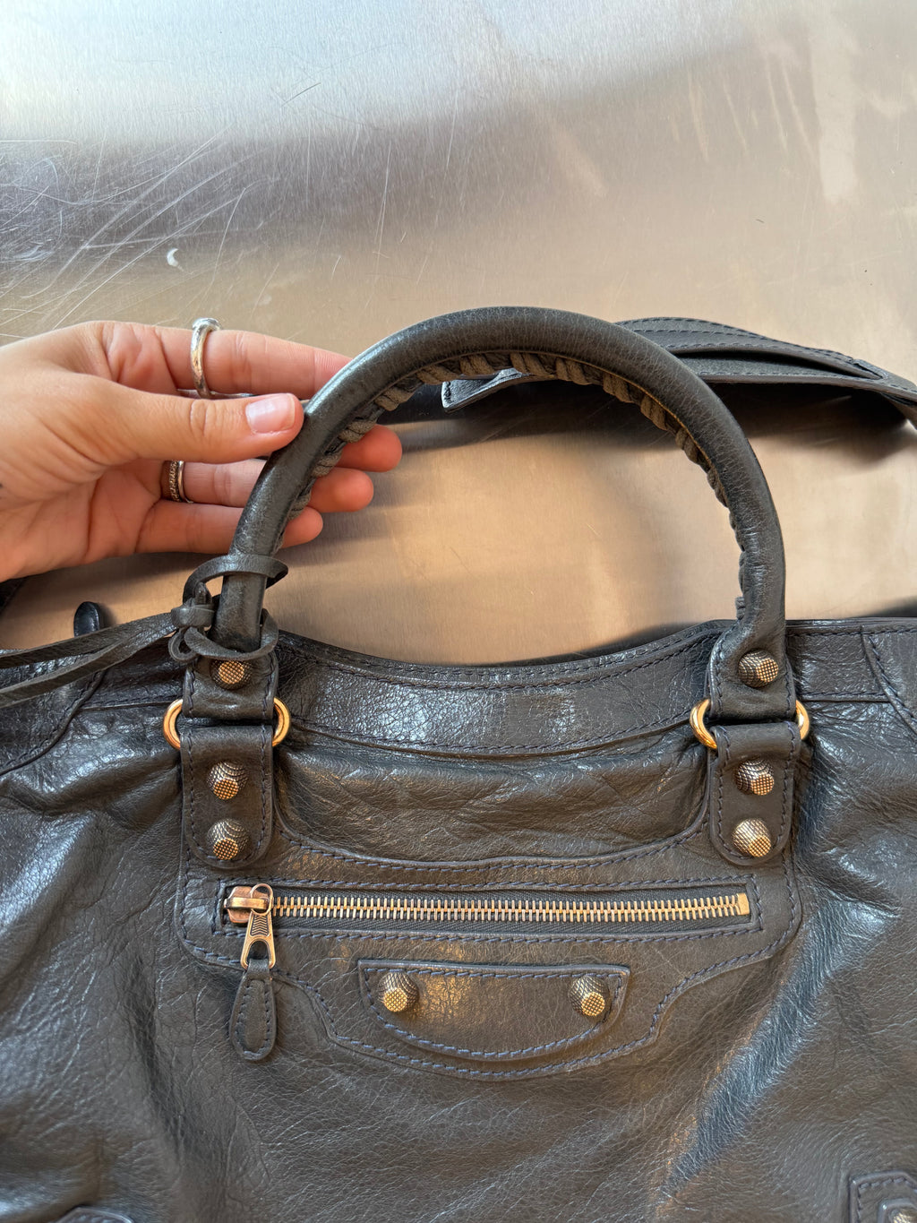BALENCIAGA GREY CITY