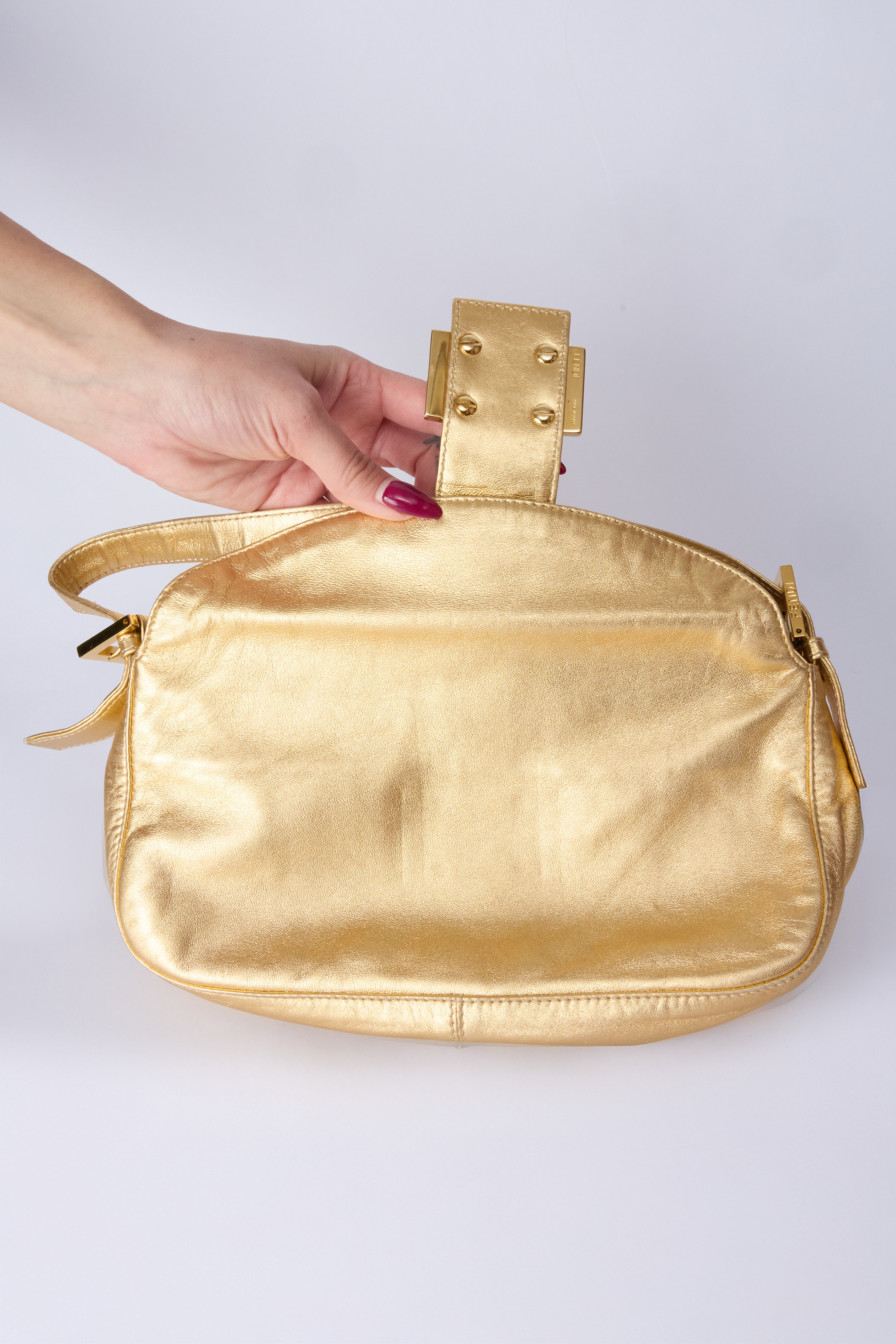 FENDI GOLD MAMMA BAGUETTE