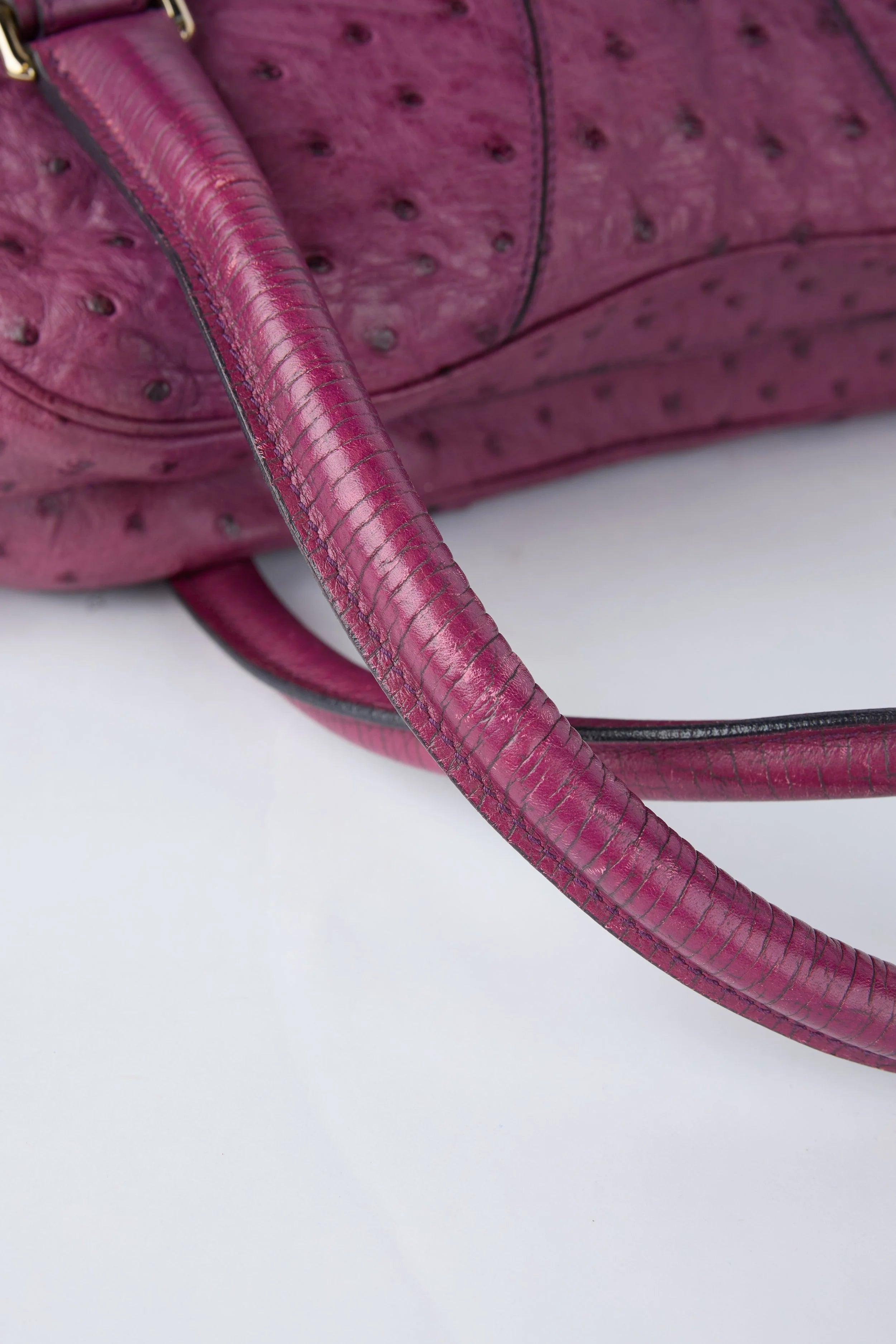RARE GUCCI PURPLE OSTRICH HORSEBIT BAG