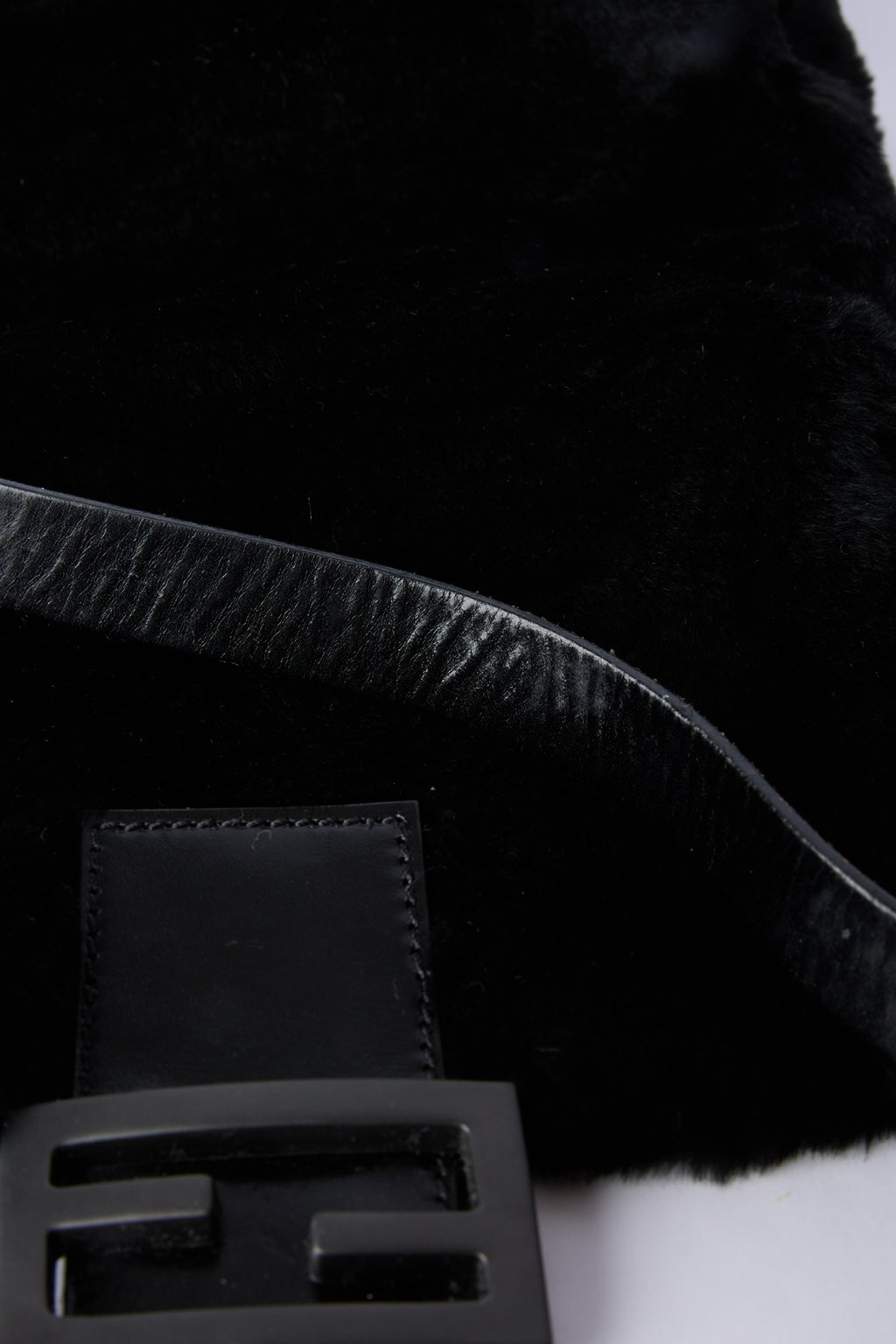 FENDI BLACK FUR MAMMA BAGUETTE