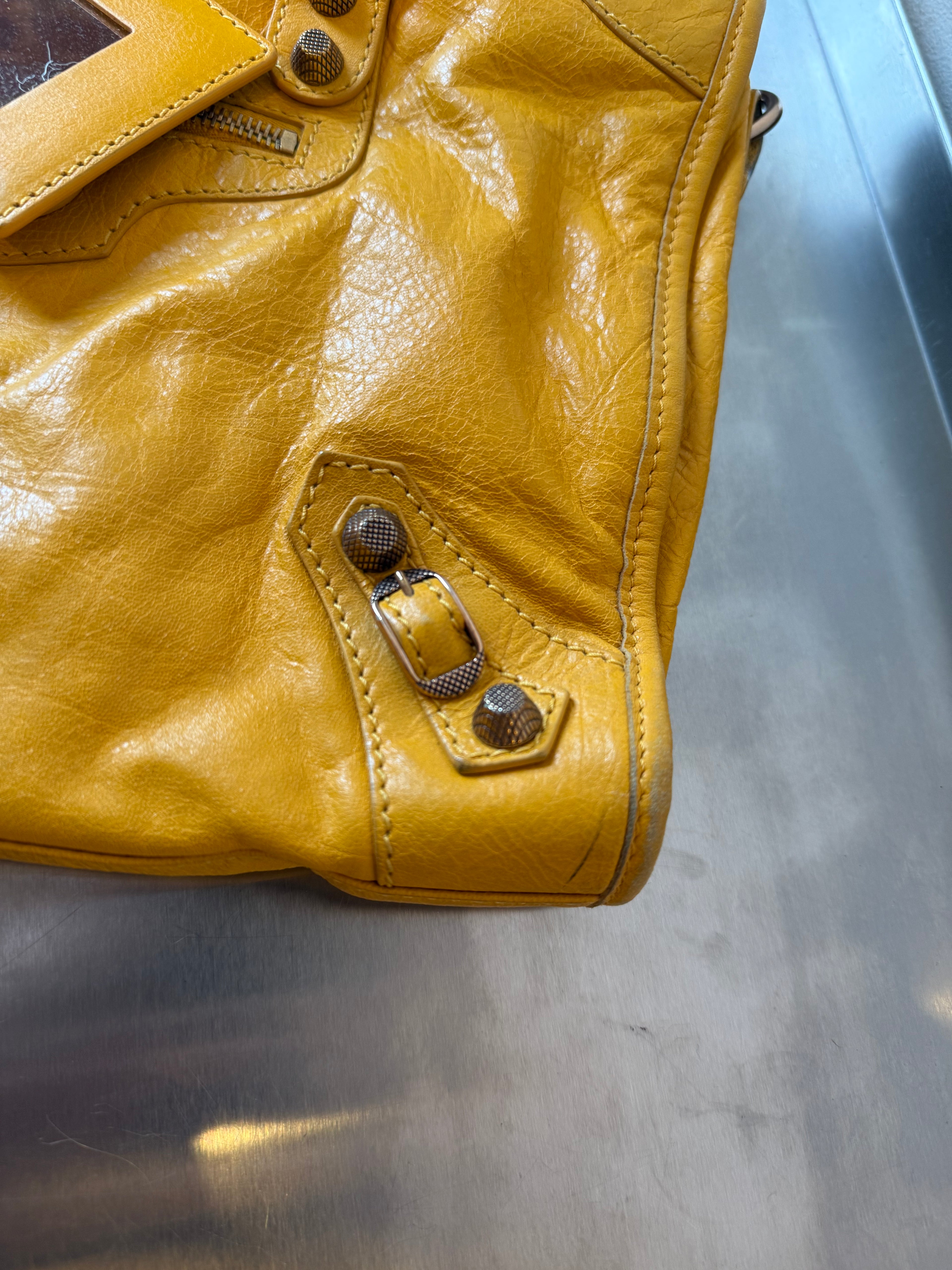 BALENCIAGA YELLOW CITY
