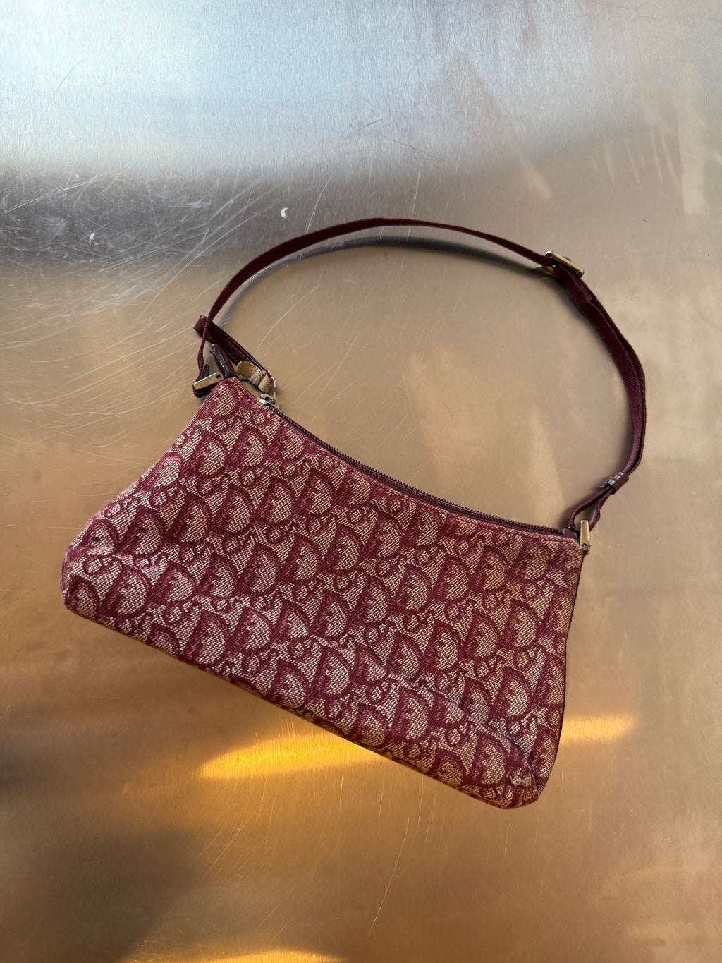DIOR TROTTER RED POCHETTE