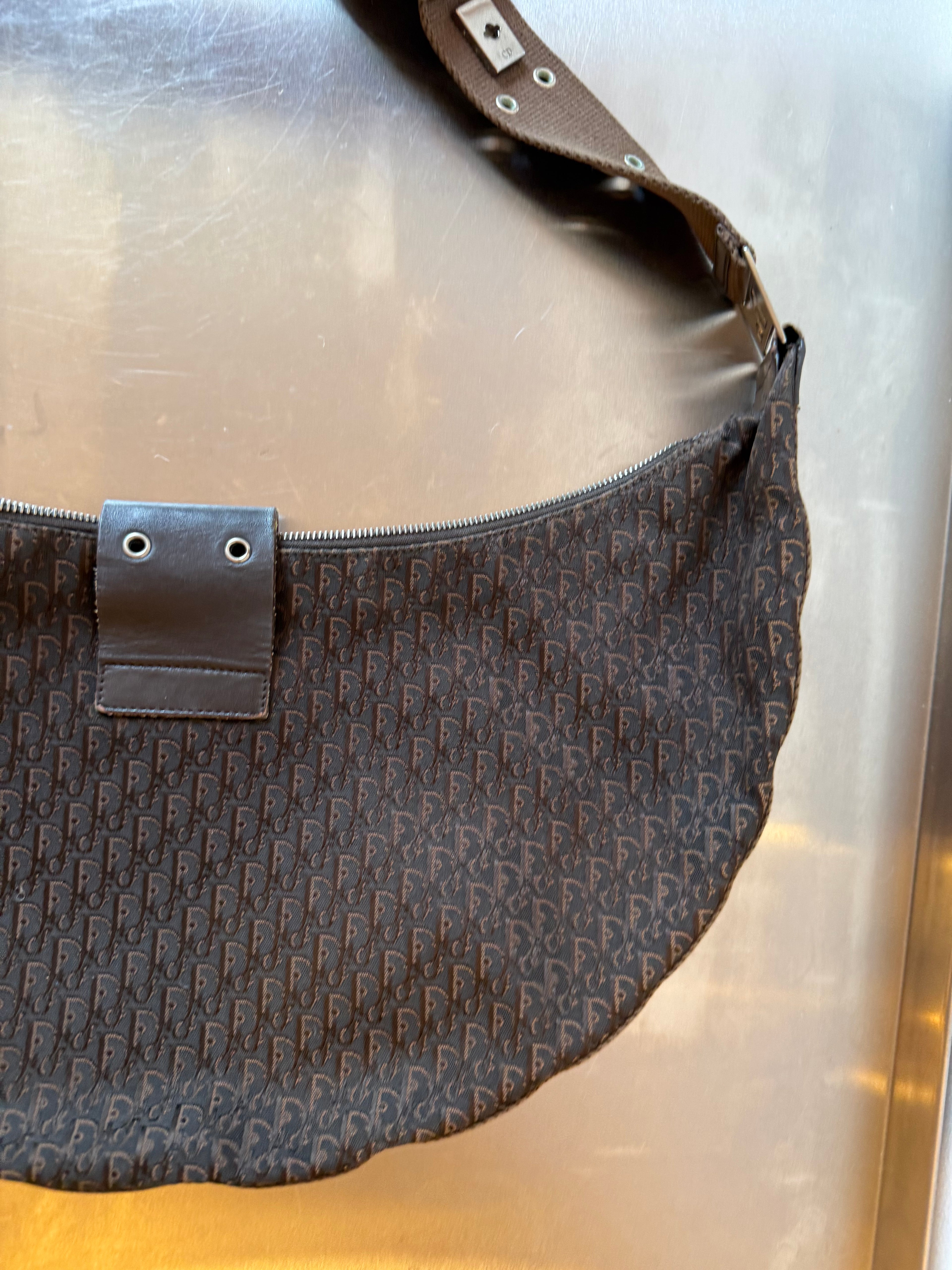 DIOR TROTTER CRESCENT HOBO