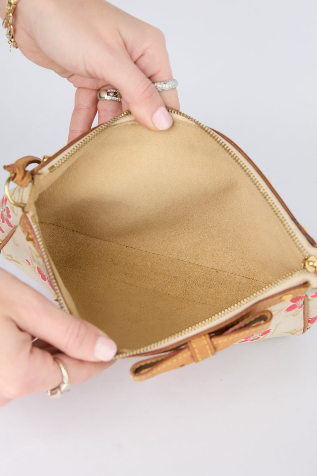 LOUIS VUITTON X TAKASHI MURAKAMI CHERRY BLOSSOM POCHETTE