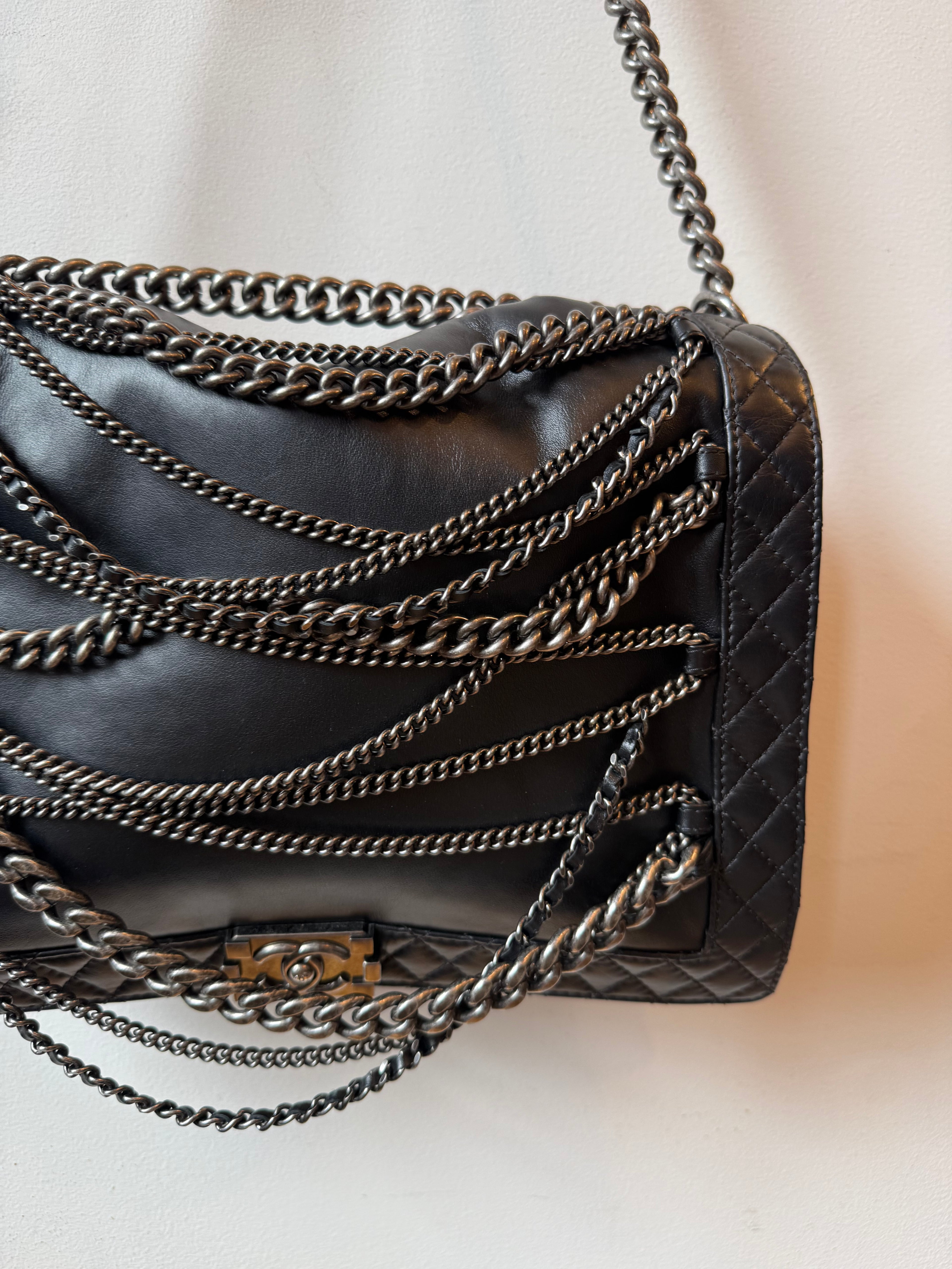 CHANEL XL CHAIN BAG