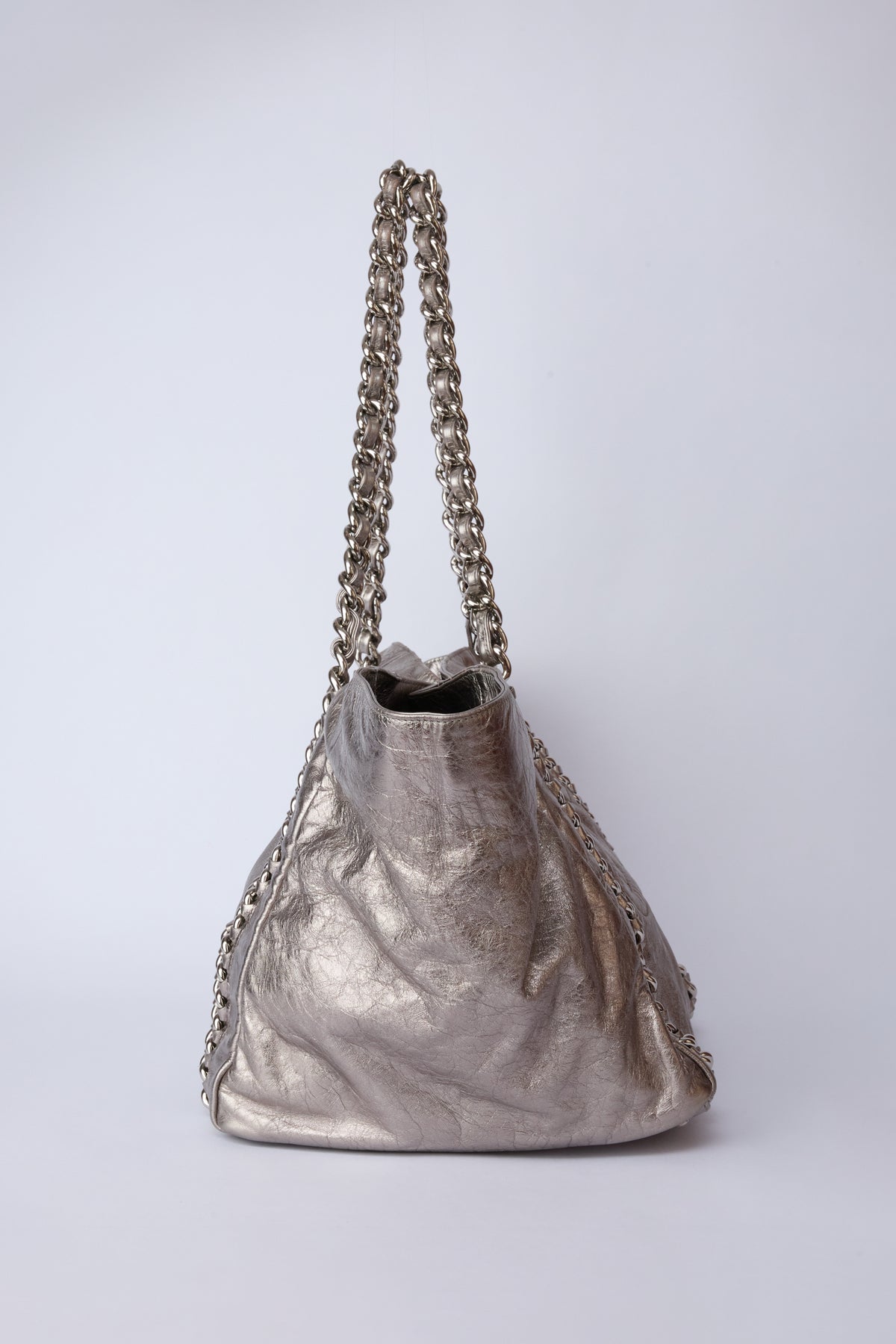 CHANEL METALLIC SILVER LUX LIGNE CHAIN TOTE