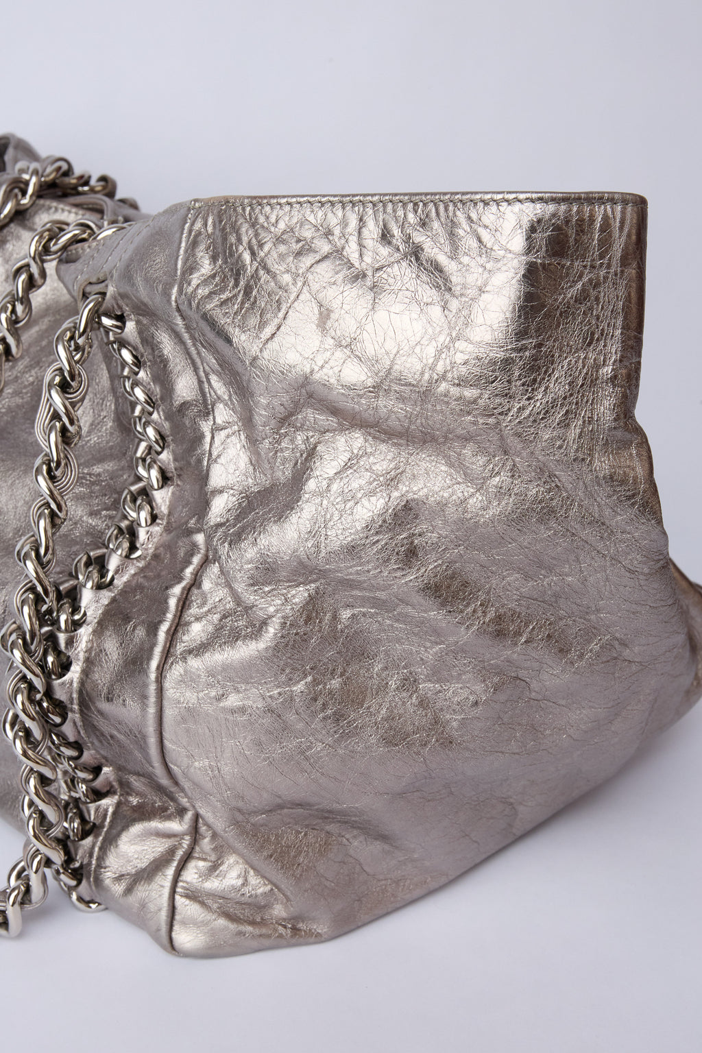 CHANEL METALLIC SILVER LUX LIGNE CHAIN TOTE