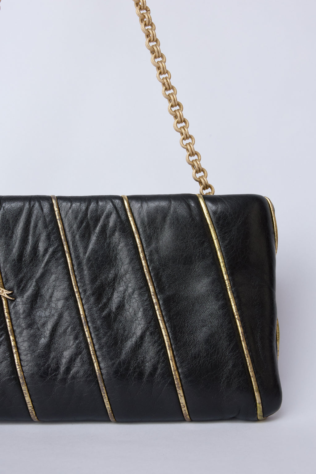 CHANEL PARIS-LONDON QUEEN POCHETTE