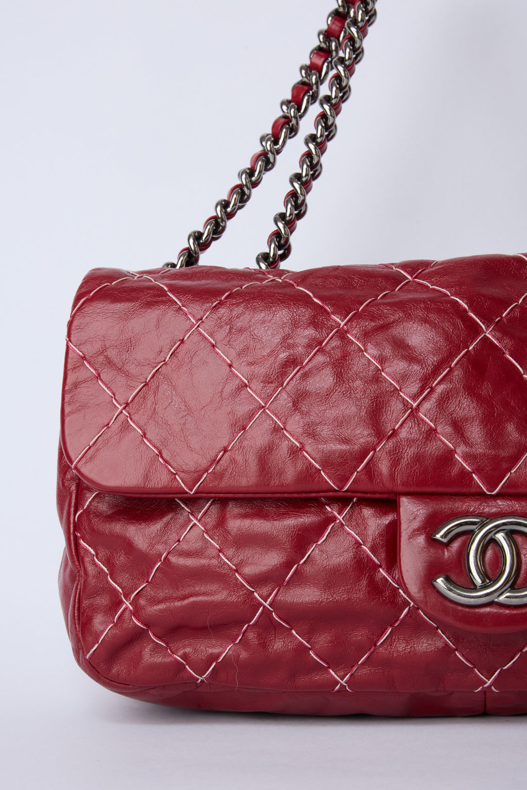 CHANEL RED STICH GLAZED MEDIUM FLAP