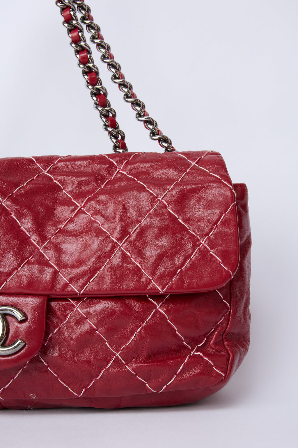 CHANEL RED STICH GLAZED MEDIUM FLAP