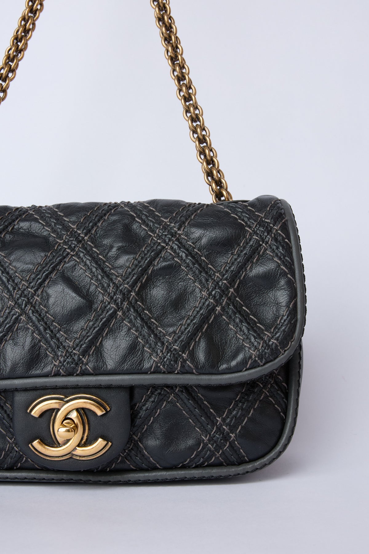 CHANEL PARIS-BOMBAY BLACK TRIPTYCH FLAP