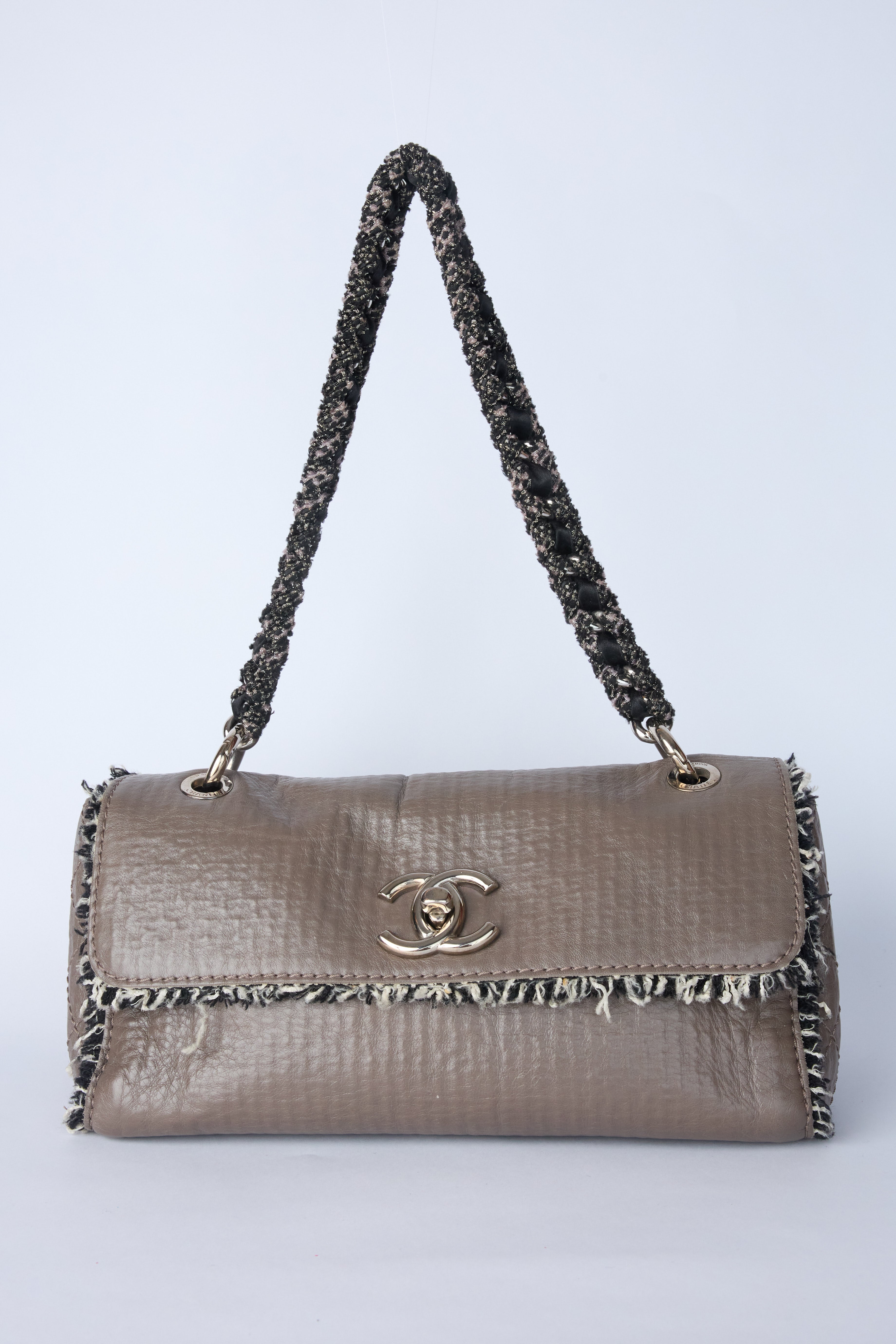 CHANEL TWEED BAG