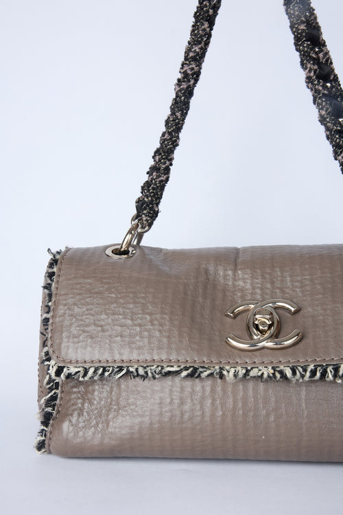 CHANEL TWEED BAG