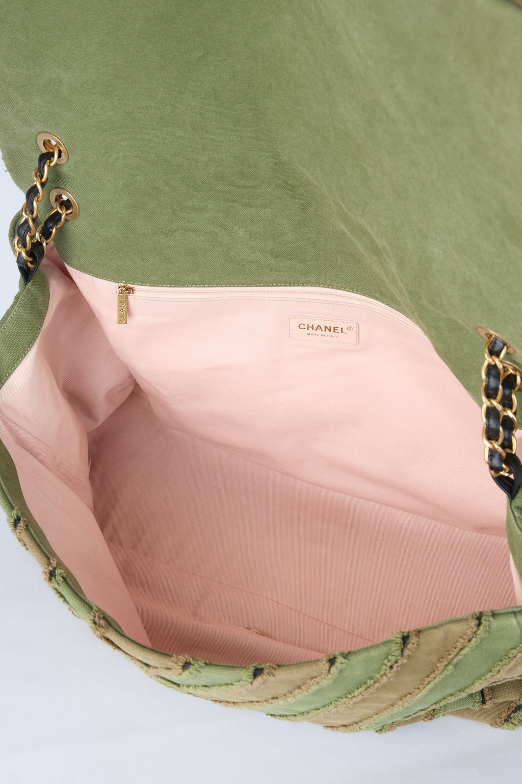 CHANEL CHEVRON XXL FLAP
