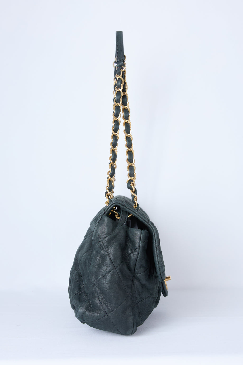 CHANEL CHIC QUILT FLAP