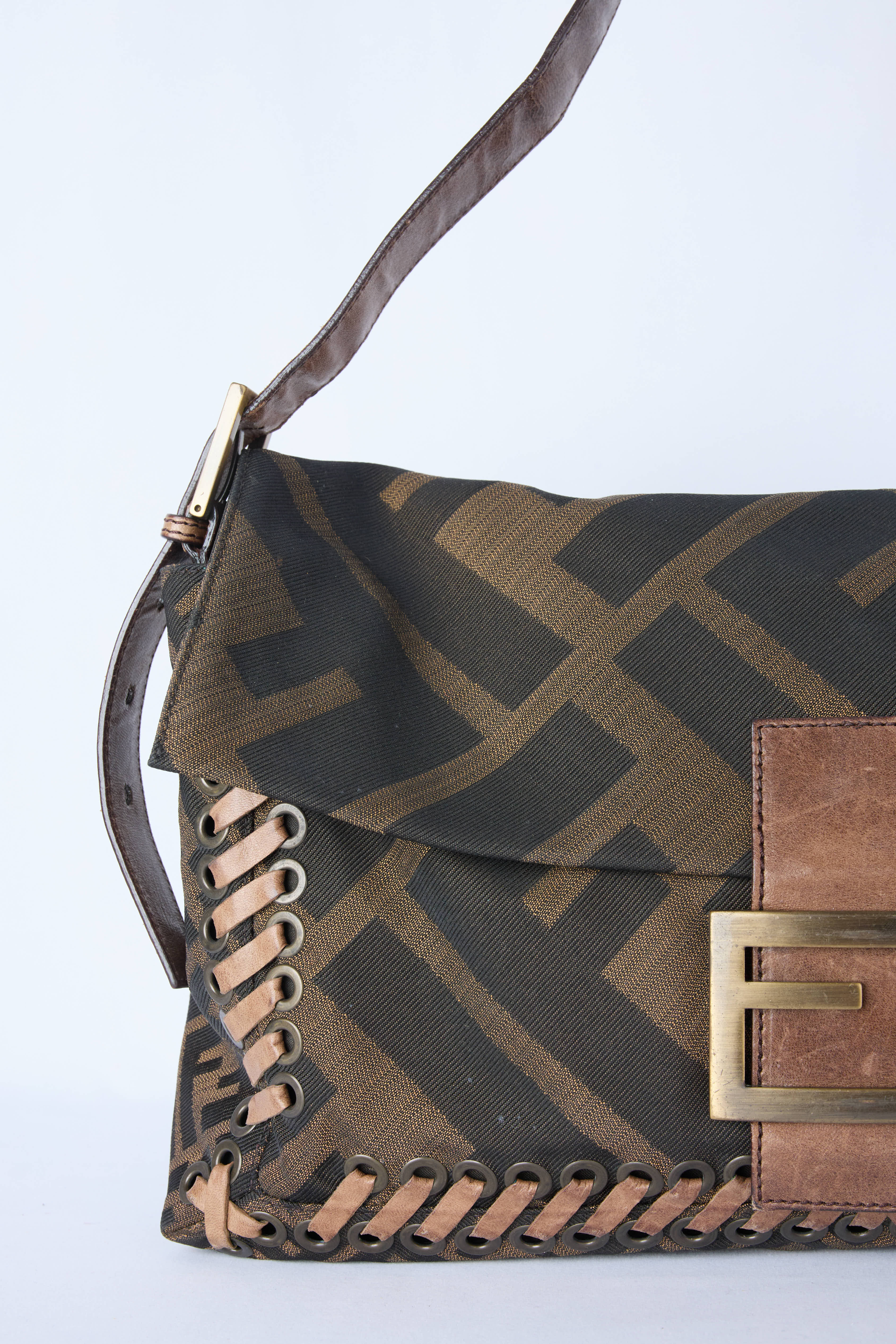 FENDI WHIPSTICH MAXI FLAP