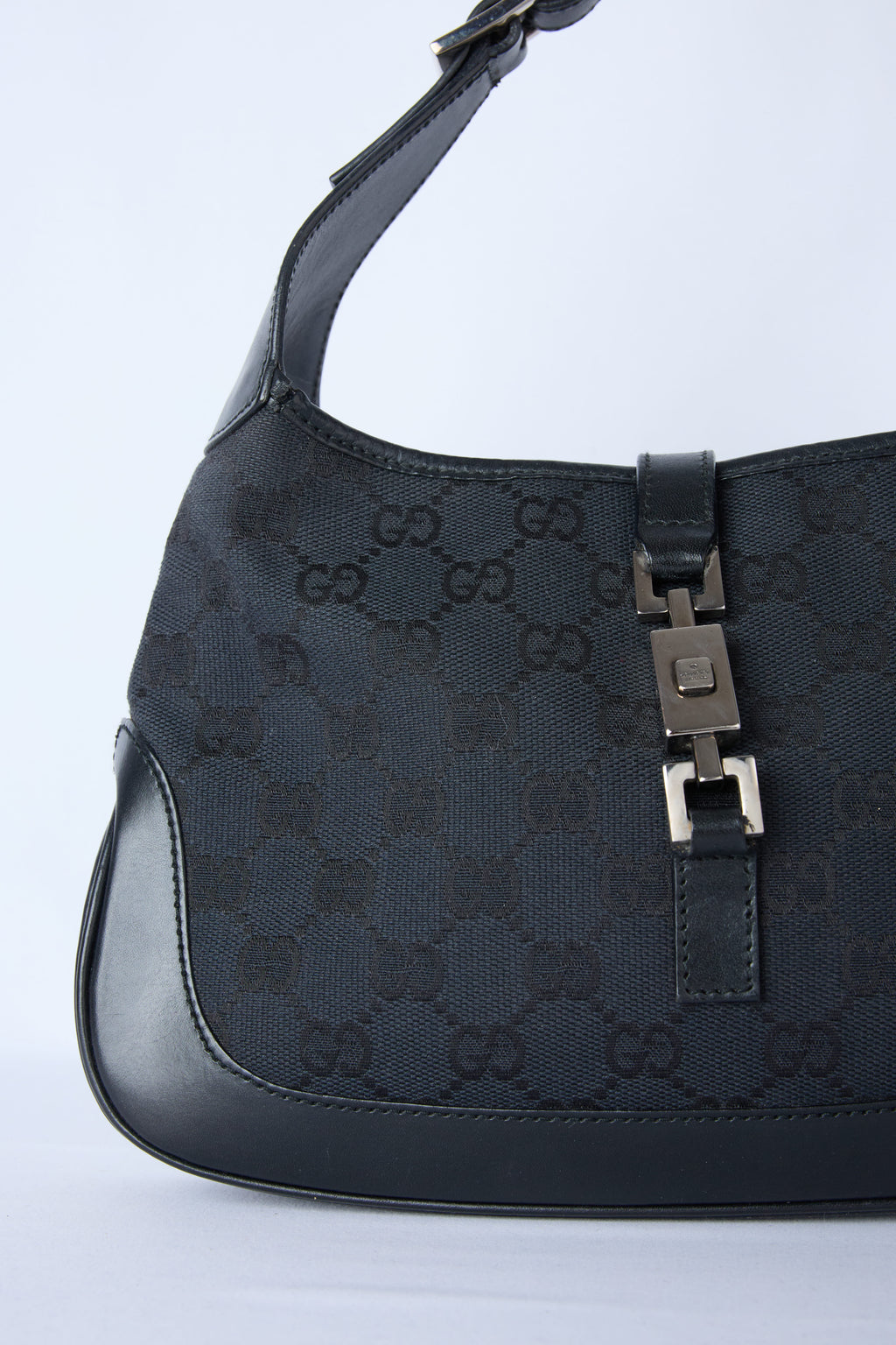 GUCCI BLACK JACKIE SHOULDER BAG