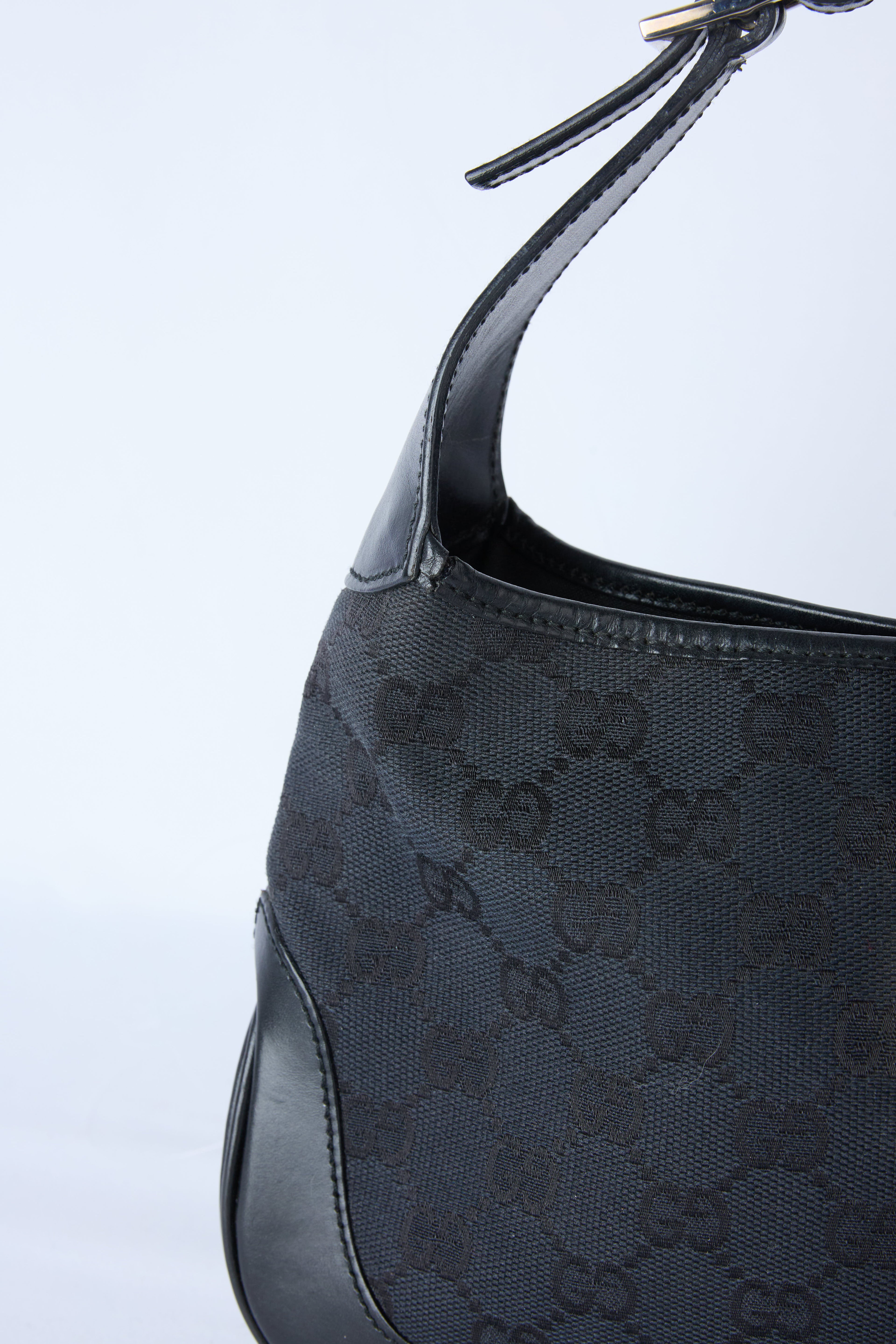 GUCCI BLACK JACKIE SHOULDER BAG
