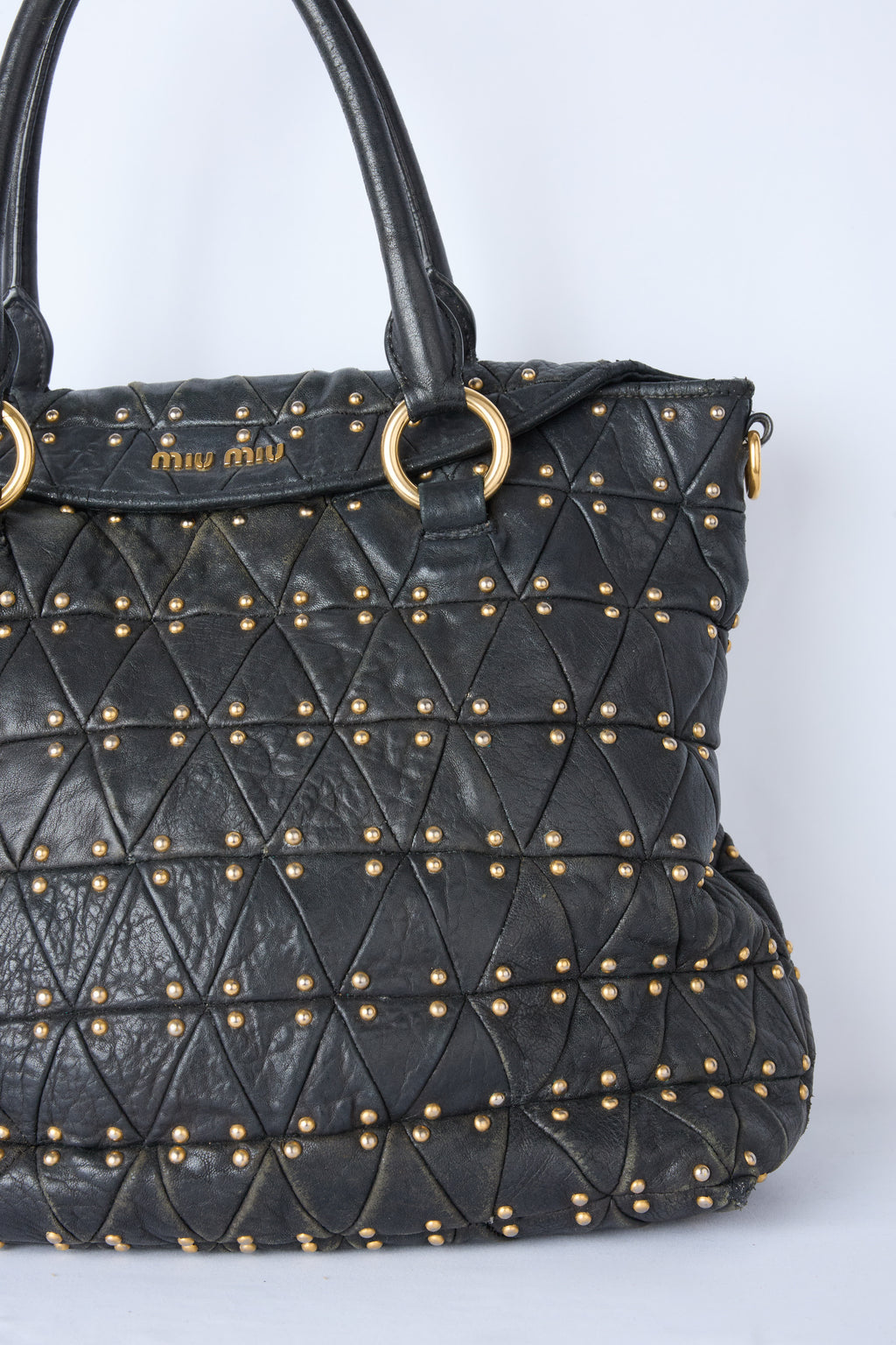 MIU MIU BLACK MATELASSÉ STUDDED QUILTED TOTE