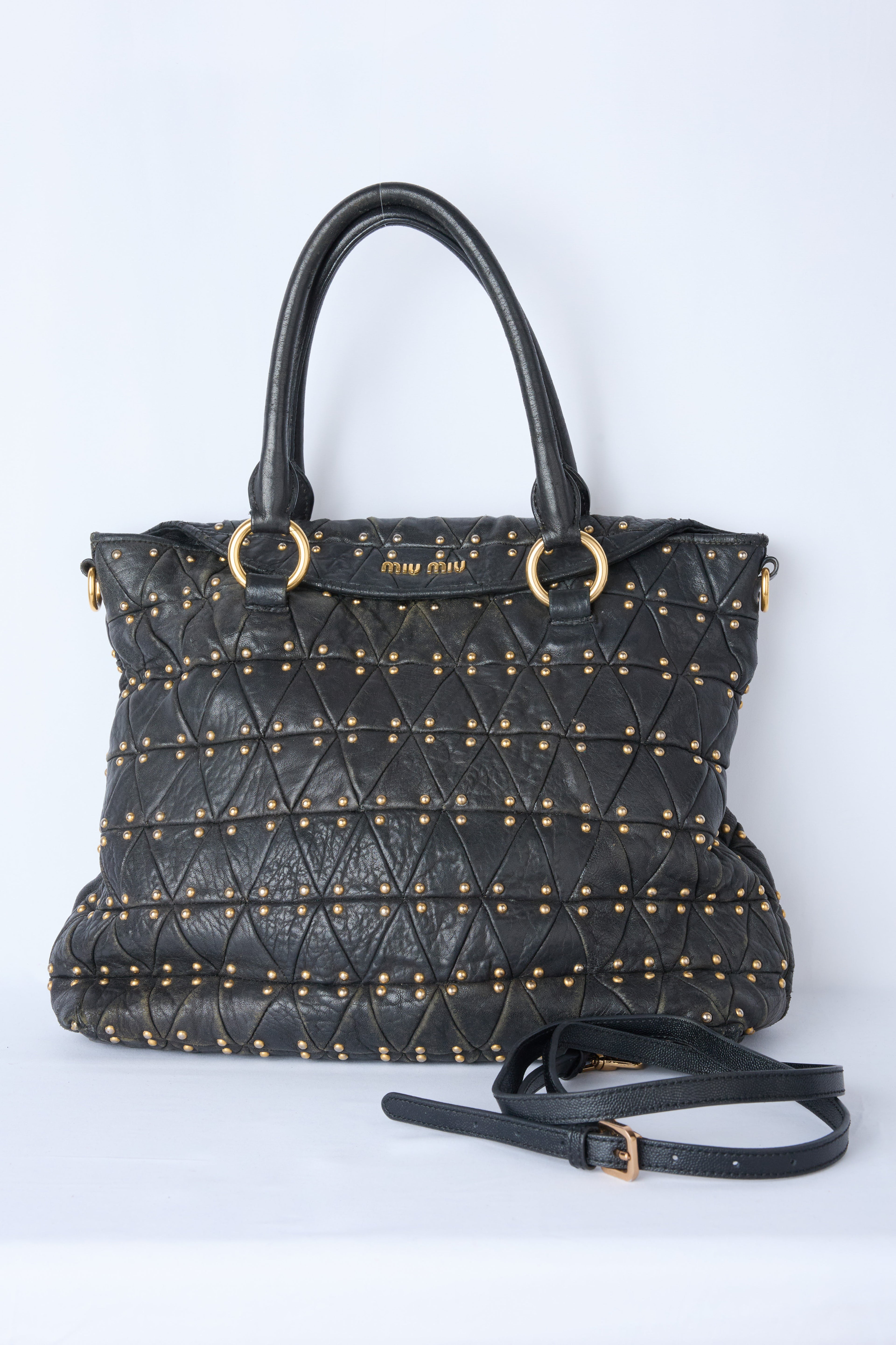 MIU MIU BLACK MATELASSÉ STUDDED QUILTED TOTE