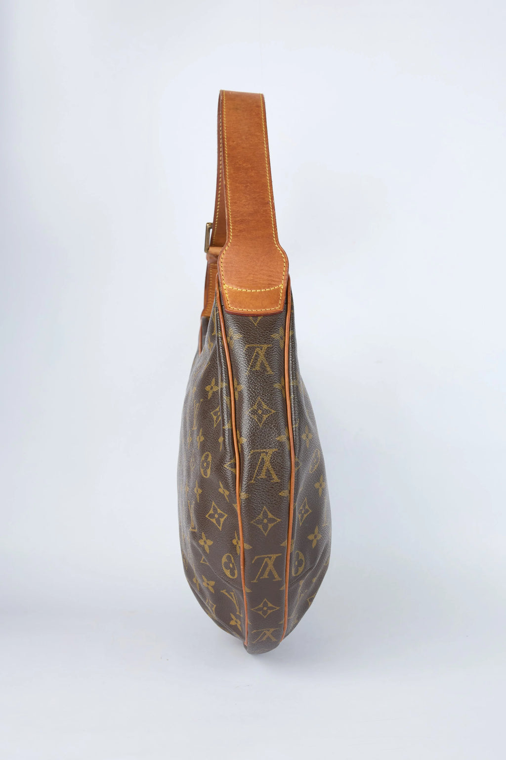 LOUIS VUITTON MONOGRAM CROISSANT