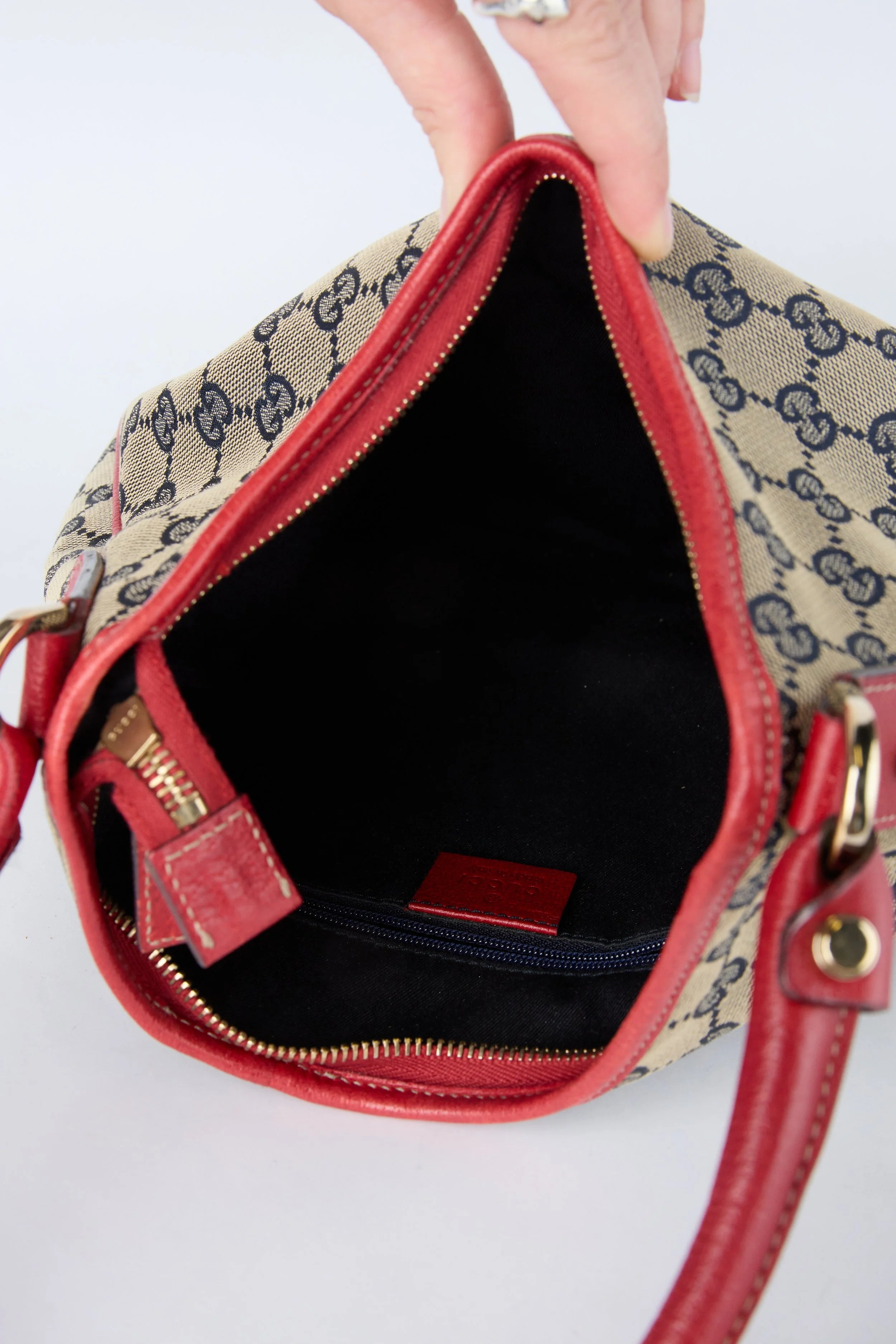GUCCI RED & GREY ABBEY D RING HOBO