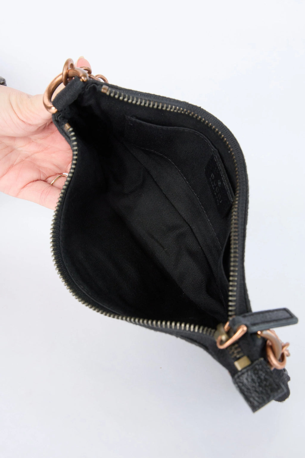 GUCCI BLACK GG NAILHEAD MINI CHAIN POCHETTE