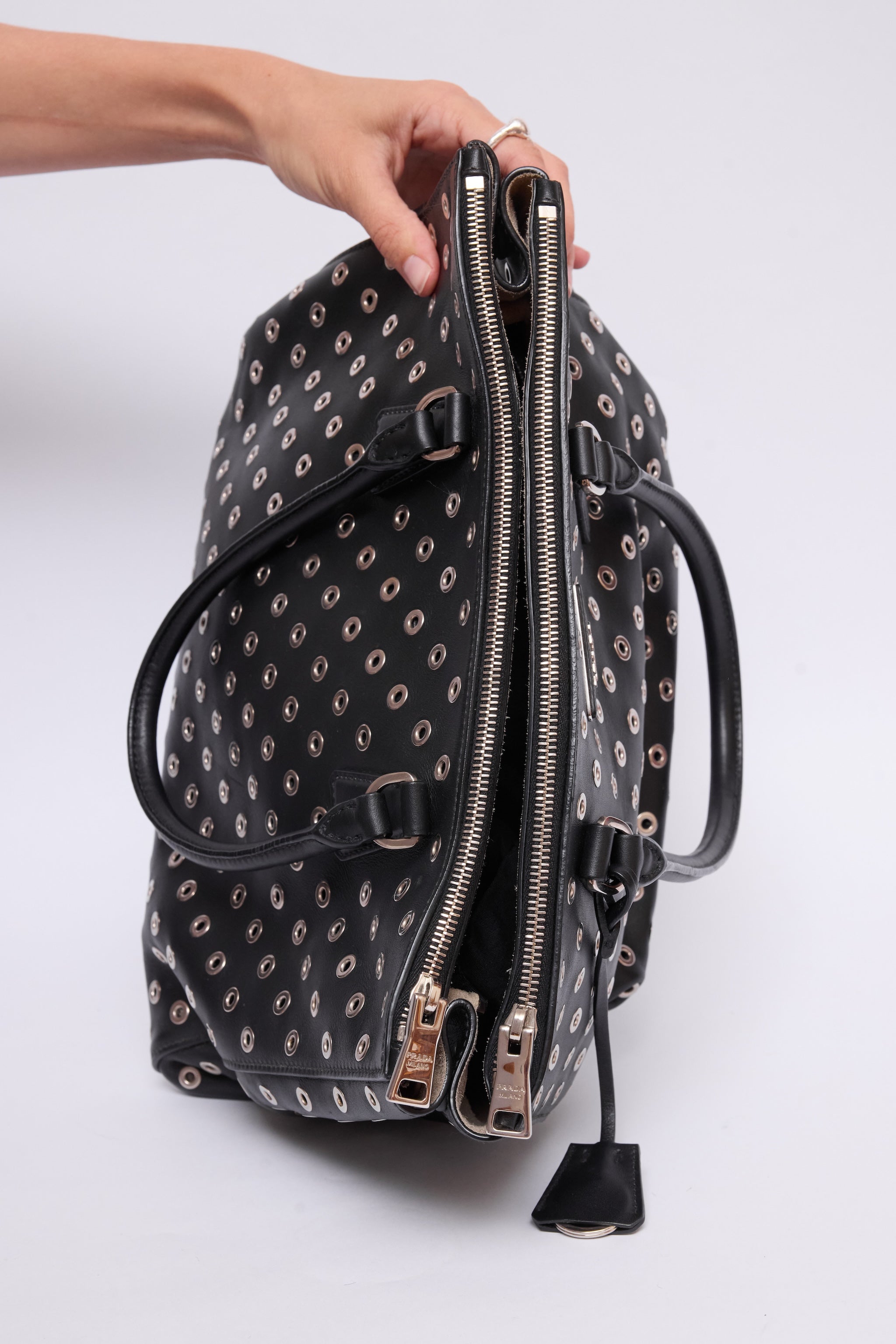 PRADA CITY CALF GROMMET DOUBLE ZIP TOTE