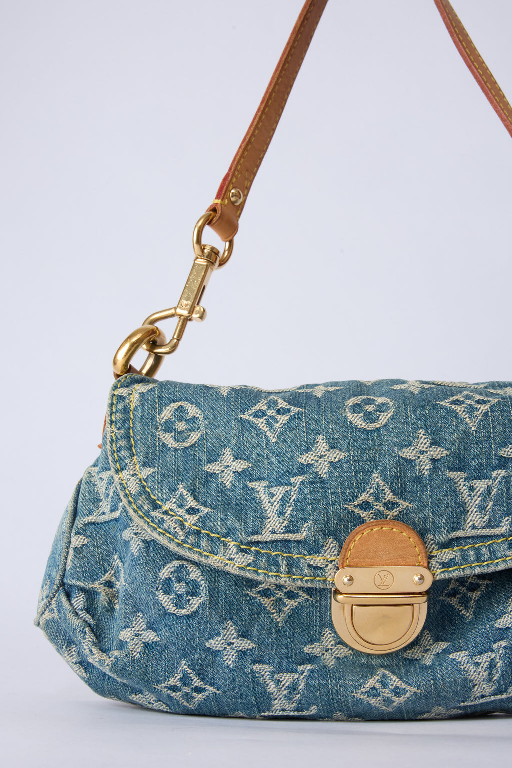 LOUIS VUITTON DENIM PLEATY