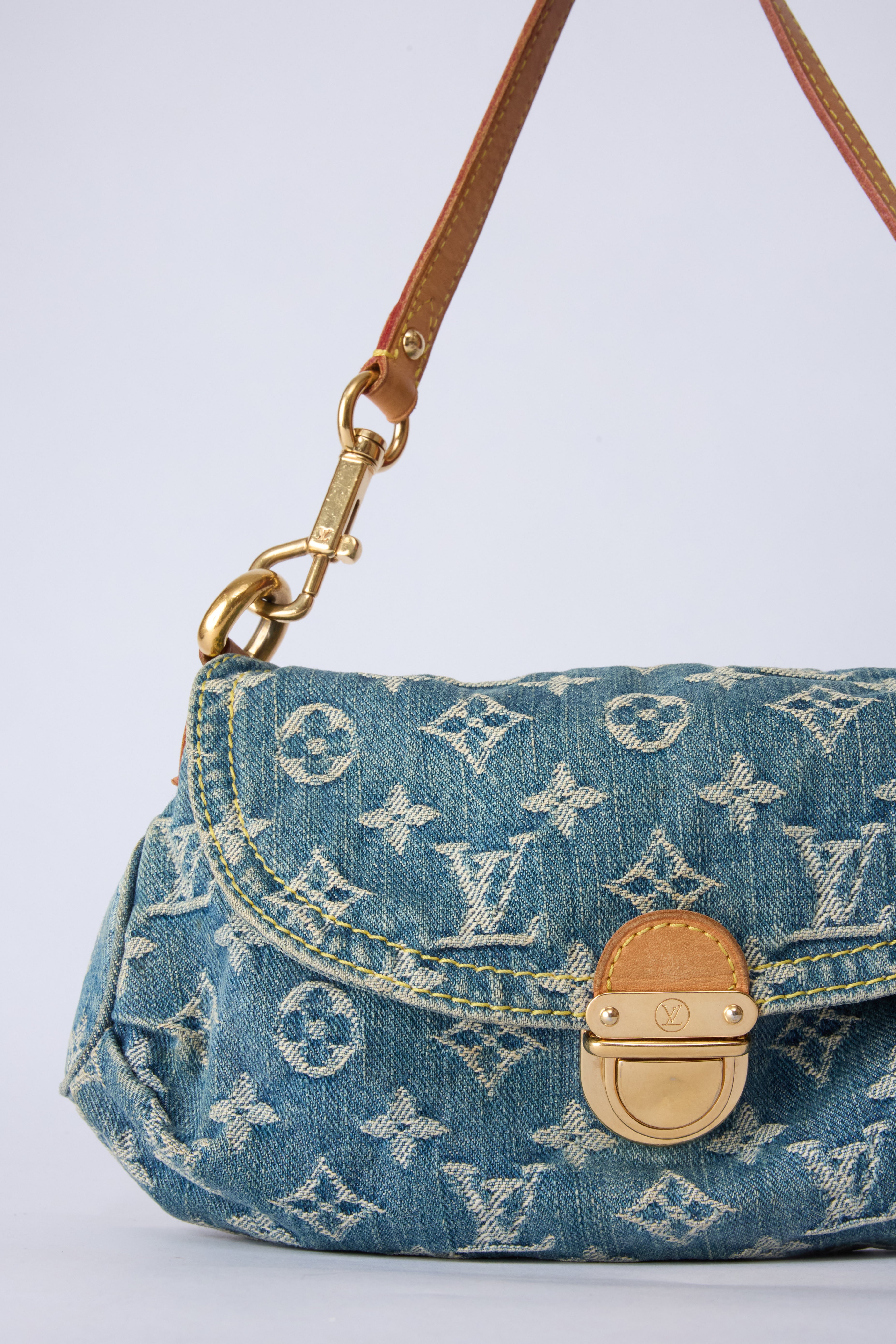 LOUIS VUITTON DENIM PLEATY