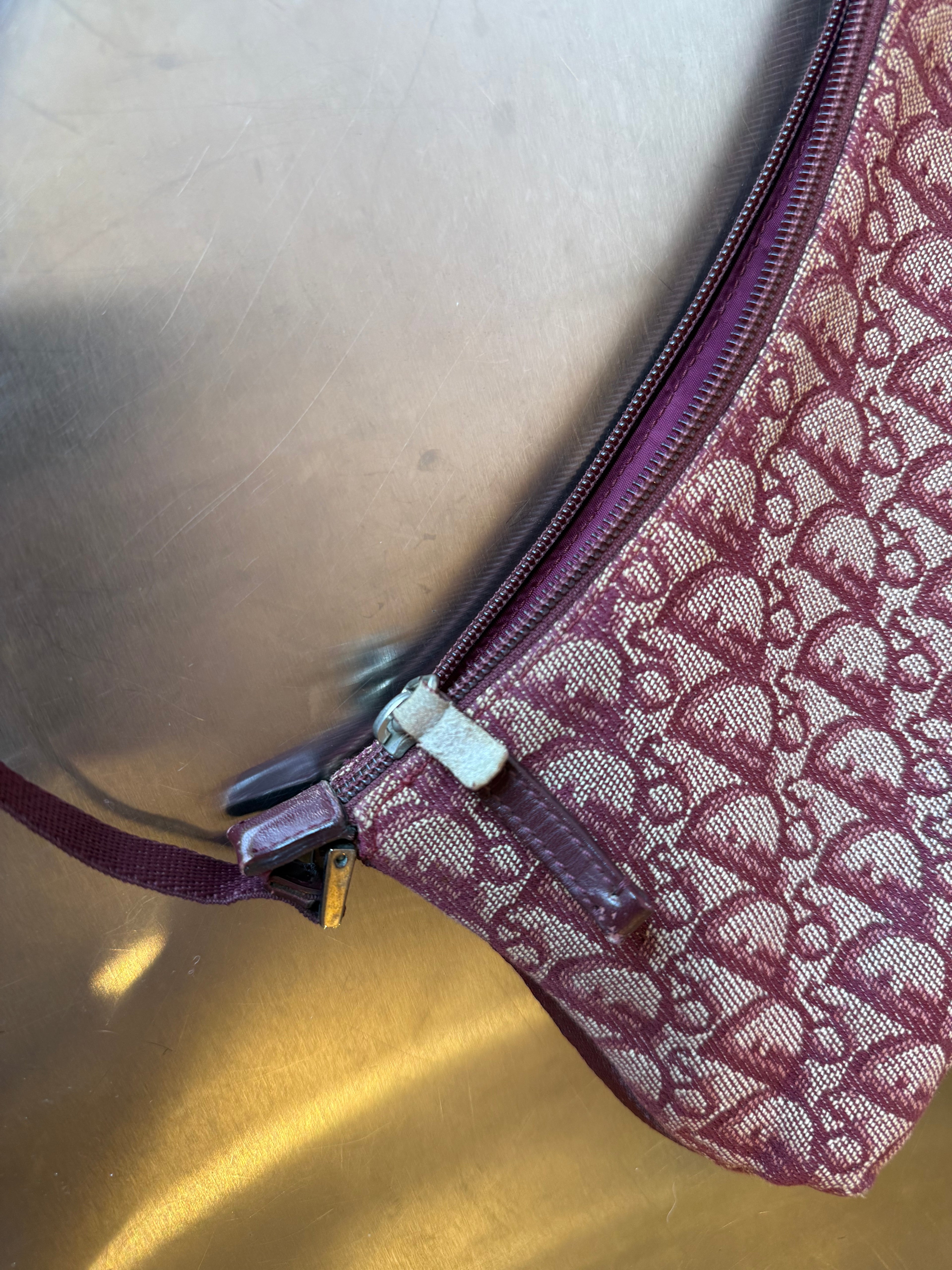DIOR TROTTER RED POCHETTE