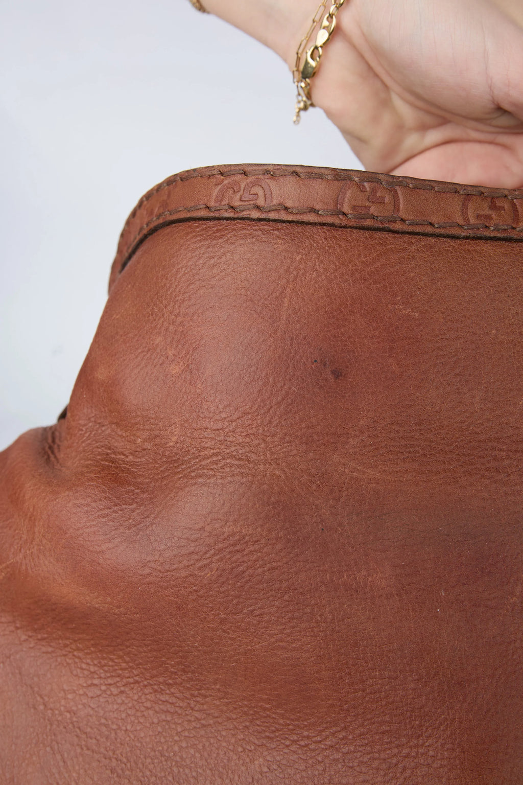 GUCCI TAN INDY HOBO