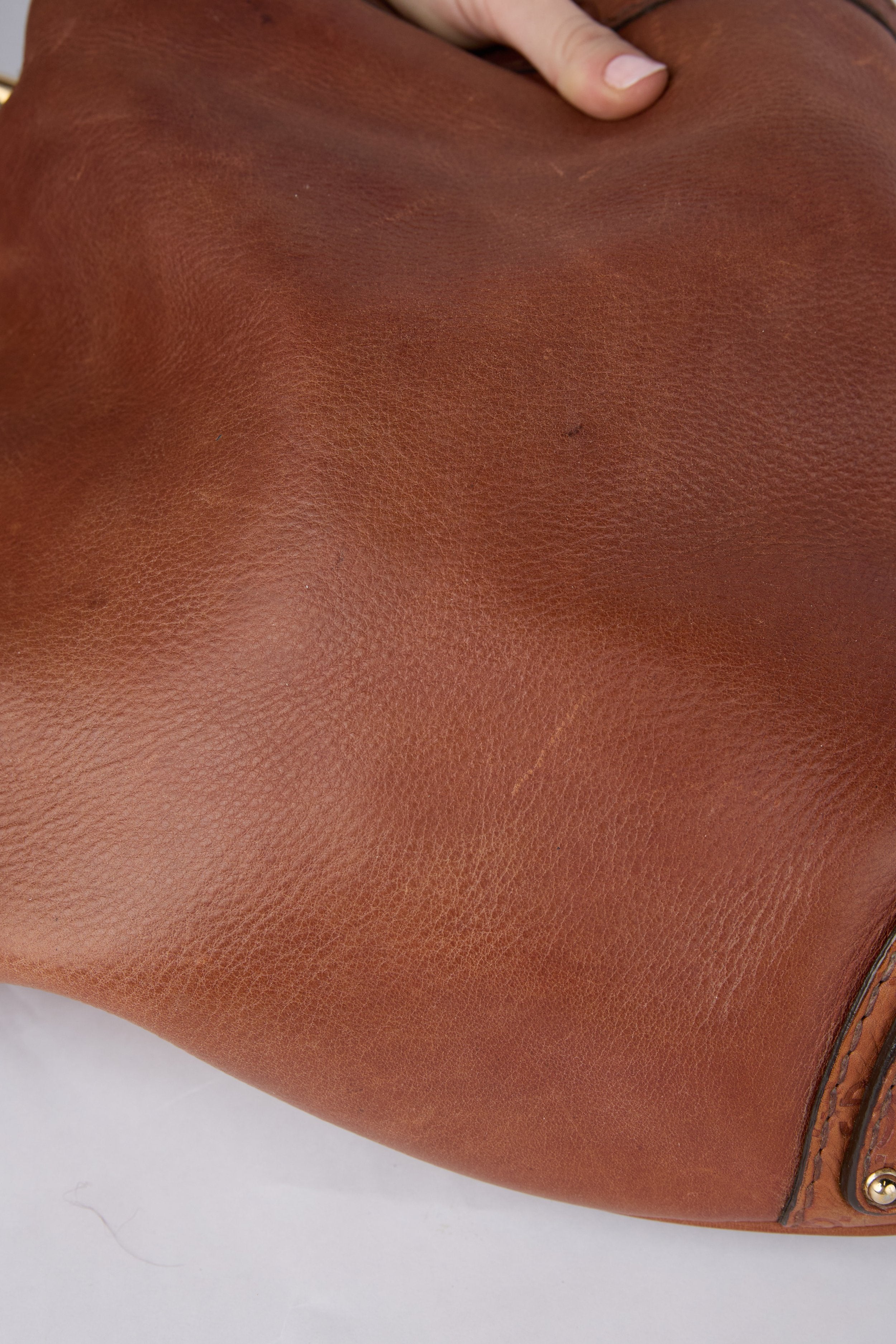 GUCCI TAN INDY HOBO