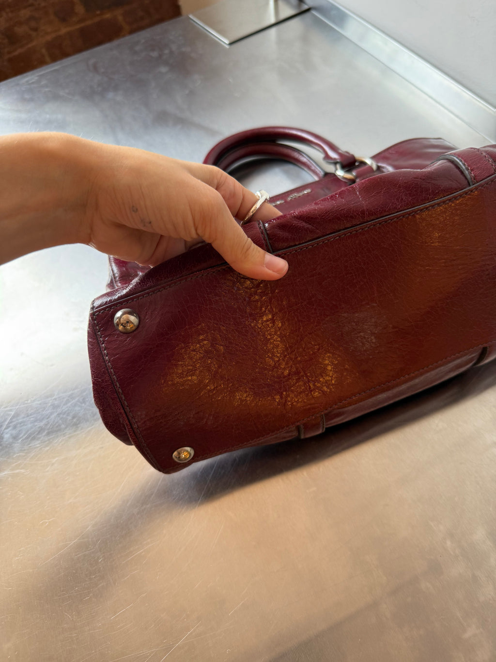 MIU MIU BURGUNDY VITELLO BAG